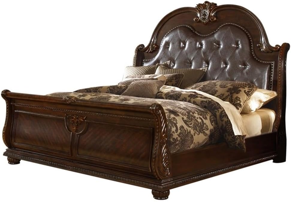 Roma Traditional Style Queen 4 Pc Bedroom Set Made with Wood in Dark Walnut