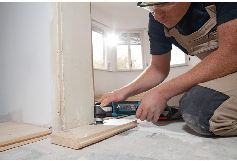 BOSCH GOP18V-28N 18V EC Brushless Oscillating Multi-Tool - Versatile, Compact Design with Enhanced Power With StarlockPlus For Quick-Change Technology (Bare Tool)