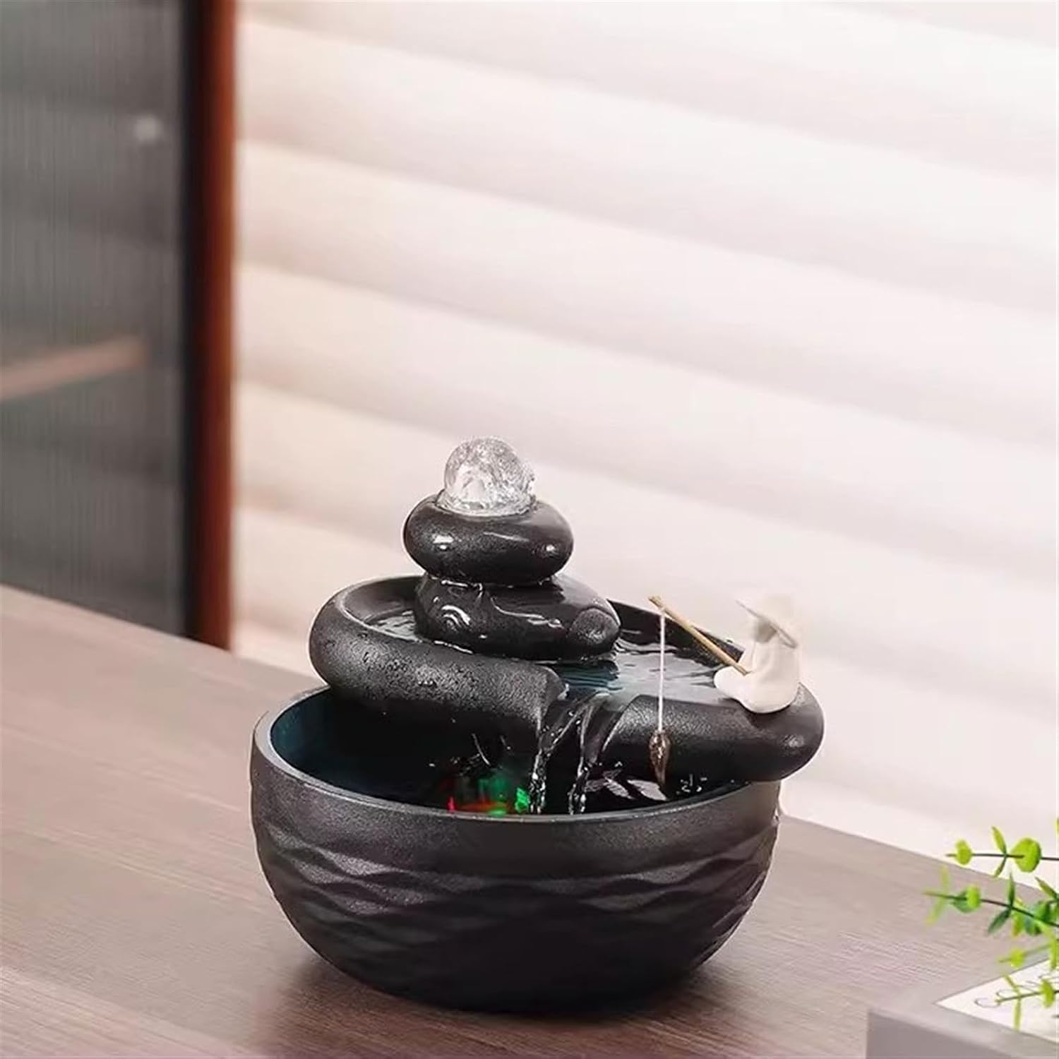 GLigeT Tabletop Fountain Attracting Wealth Ceramic Fish Tanks Fountains Office Desks Home Opening Gifts High End Flowing Decorations for Living Rooms Water Fountain Decor
