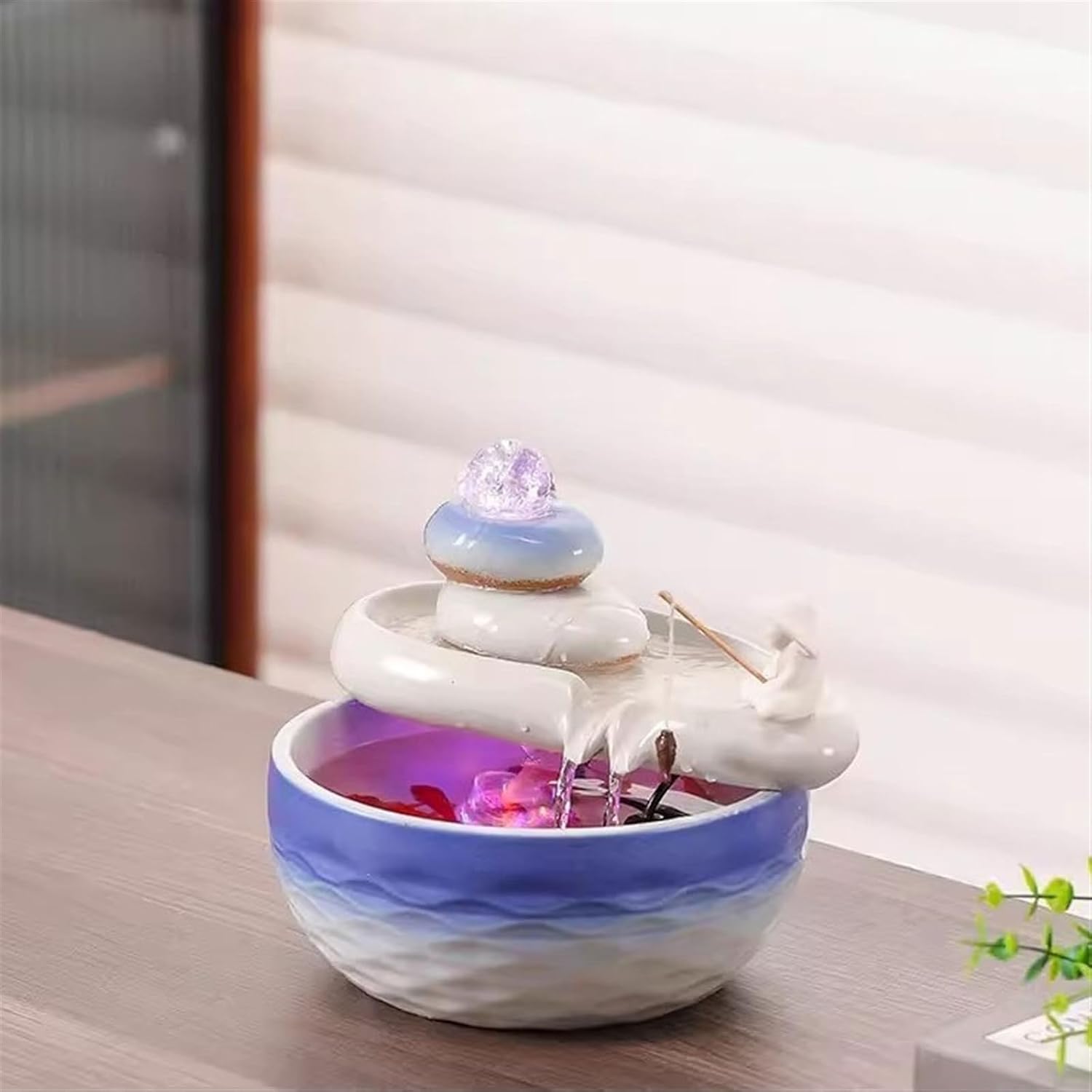 GLigeT Tabletop Fountain Attracting Wealth Ceramic Fish Tanks Fountains Office Desks Home Opening Gifts High End Flowing Decorations for Living Rooms Water Fountain Decor