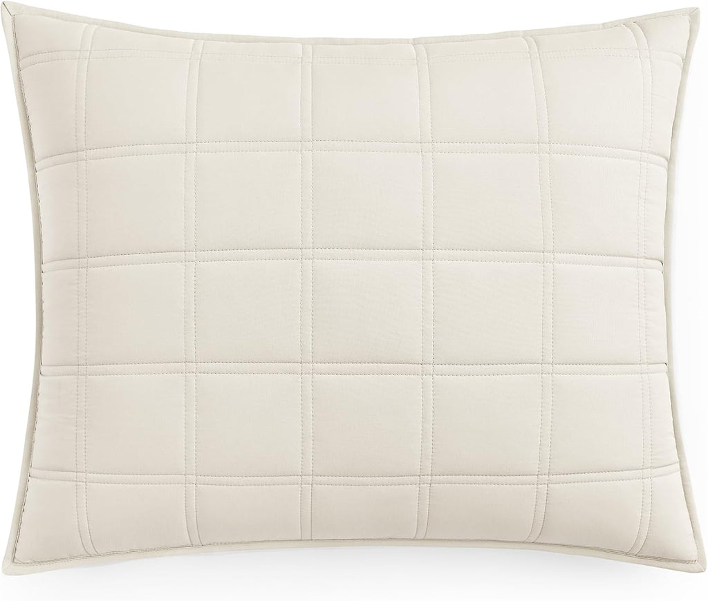 UGG Full/Queen Quilt Set with 2 Pillow Shams – 3 Piece Lightweight All-Season Bedspread, Ultra-Soft Fluffy Reversible Quilt Set for Apartment, Home & Modern Bedroom Decor, Cream (Gizelle)