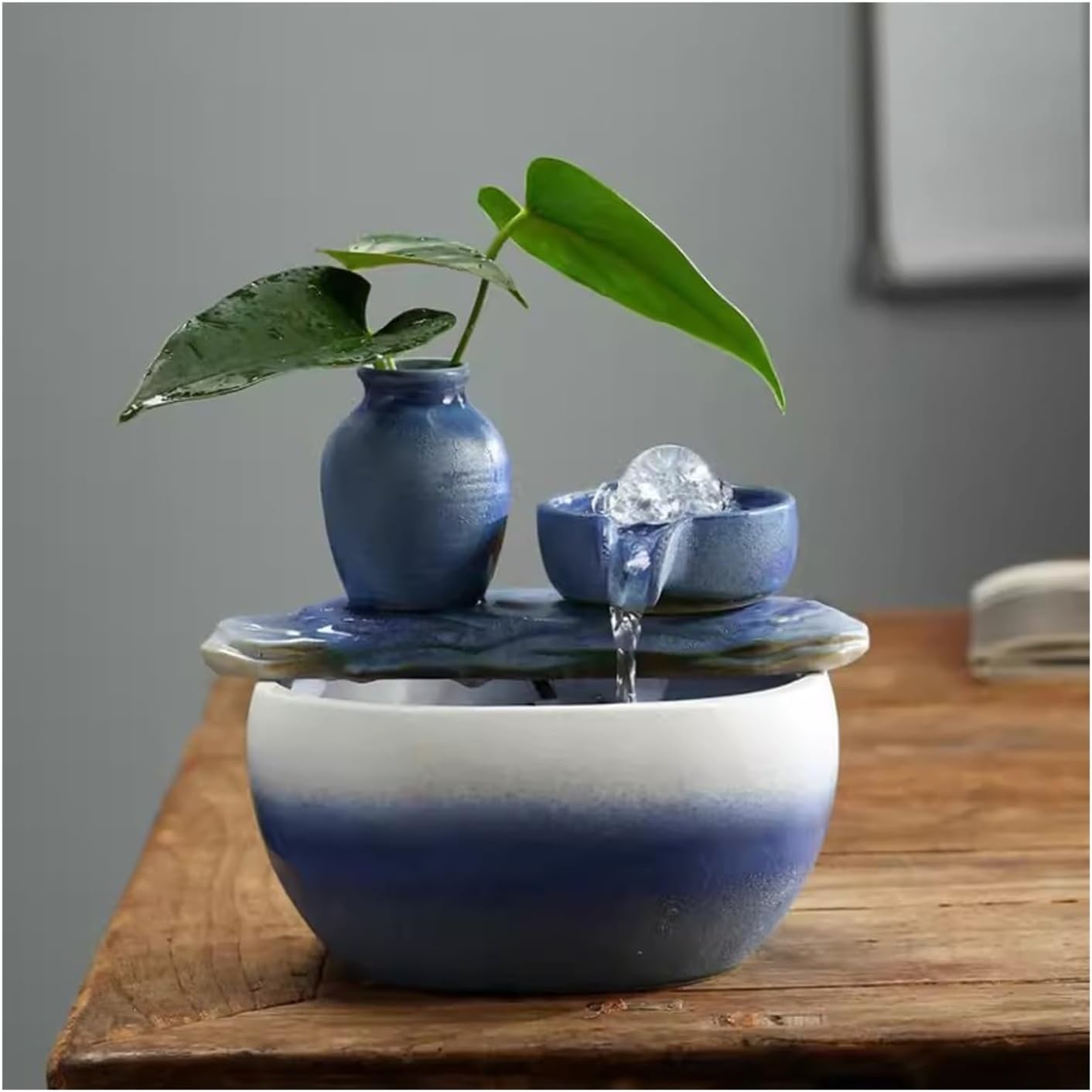 Desktop Fountain Small Water Dispenser, Fountain Decoration, Living Room Circulation, Office Desktop Humidifier Decoration Tabletop Fountain