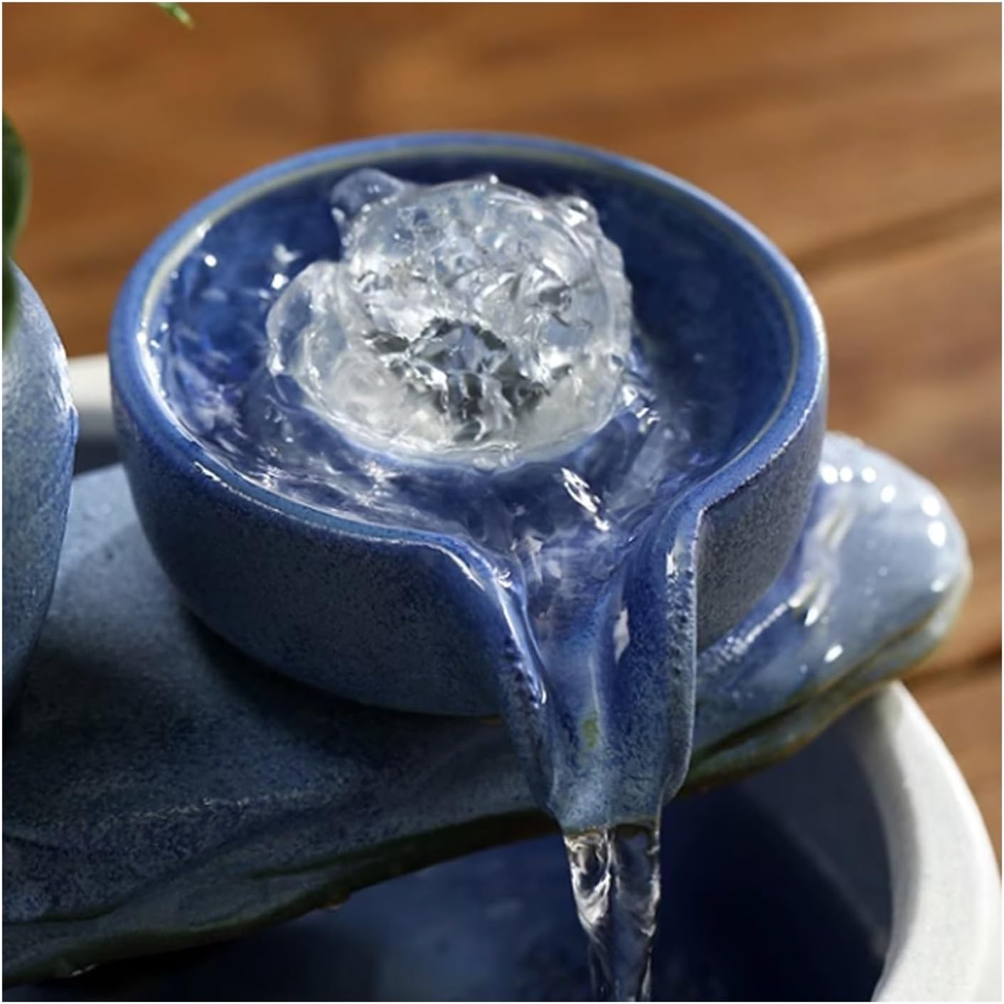 Desktop Fountain Small Water Dispenser, Fountain Decoration, Living Room Circulation, Office Desktop Humidifier Decoration Tabletop Fountain