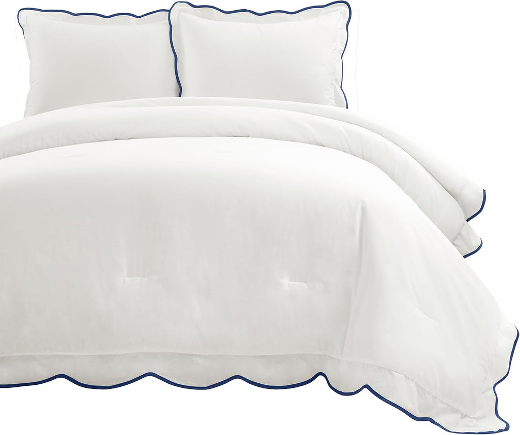 Lush Decor Coastal Chic Scalloped Edge Comforter Set, 3 Piece Set Full/Queen, Navy & White - Queen Bedding Set - White Comforter - Coastal Decor