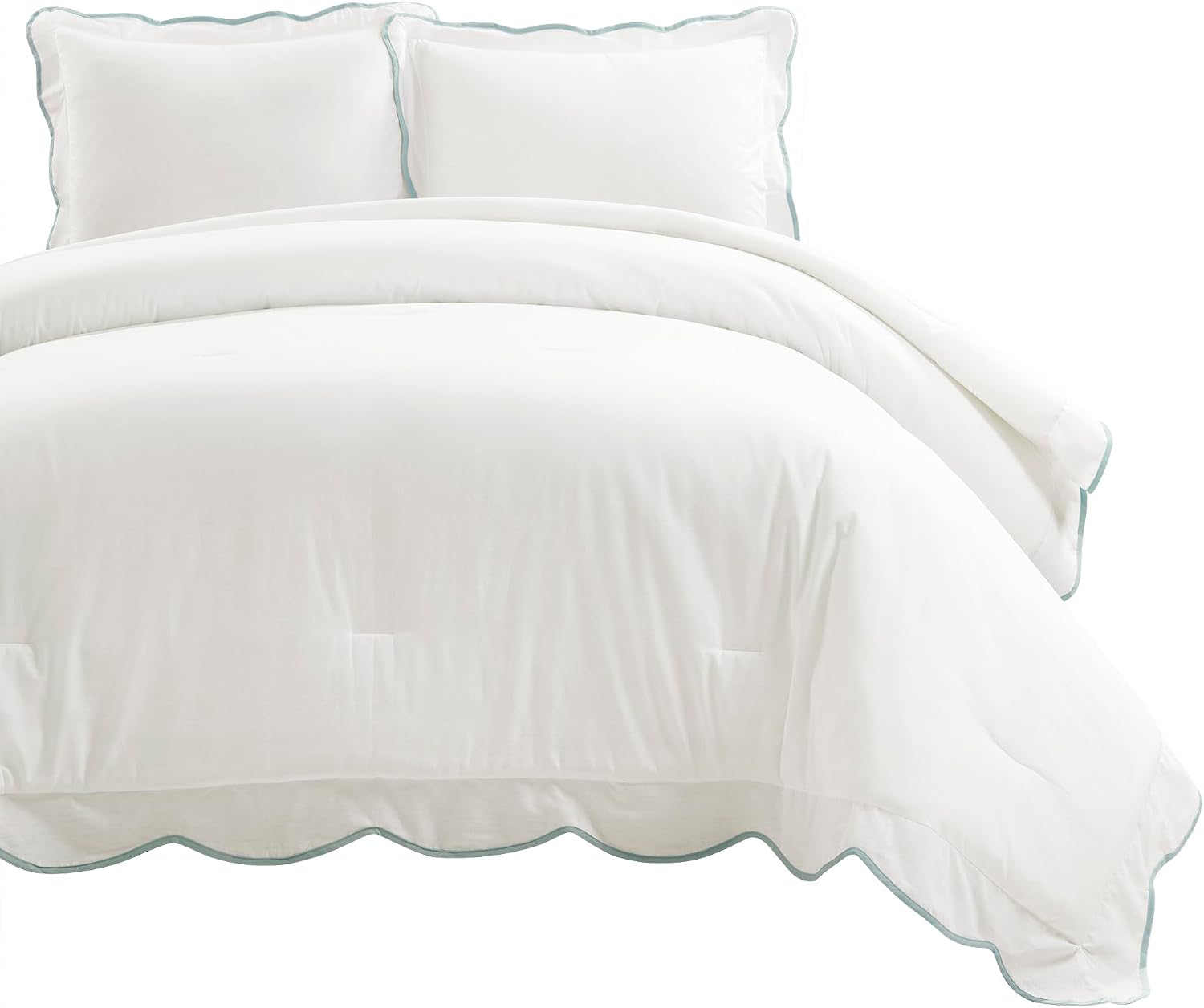 Lush Decor Coastal Chic Scalloped Edge Comforter Set, 3 Piece Set Full/Queen, Blue & White - Queen Bedding Set - White Comforter - Coastal Decor