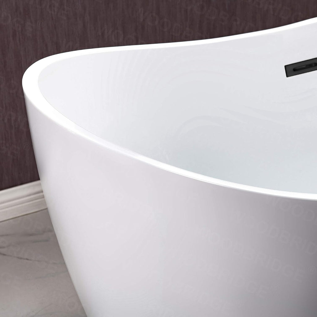 WOODBRIDGE 59' Acrylic Freestanding Bathtub Contemporary Soaking White Tub with Matte Black Overflow and Drain，BTA1516 -MB-Drain &O+ Pillow