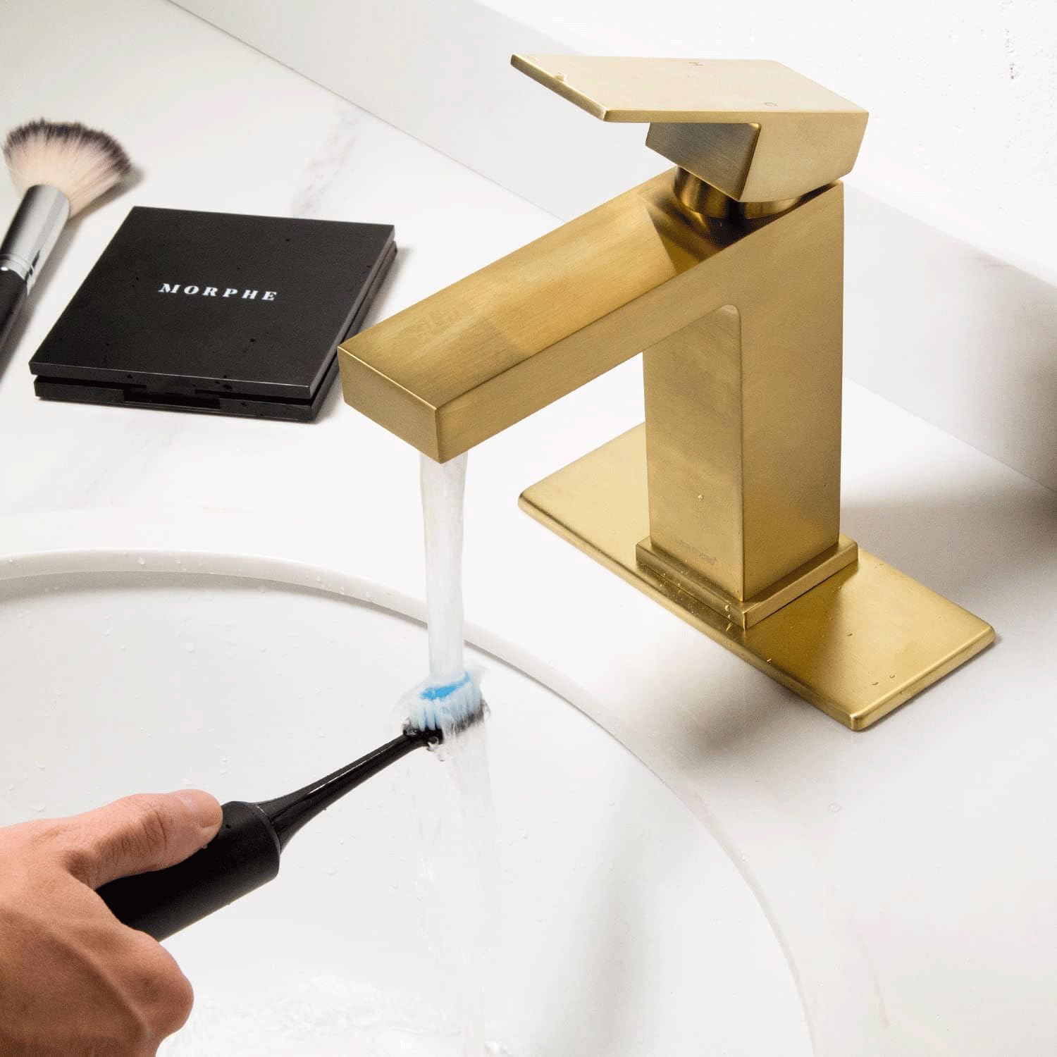Lava Odoro 3-Setting Tub and Shower Faucet Set with Bathroom Faucet, Brushed Gold