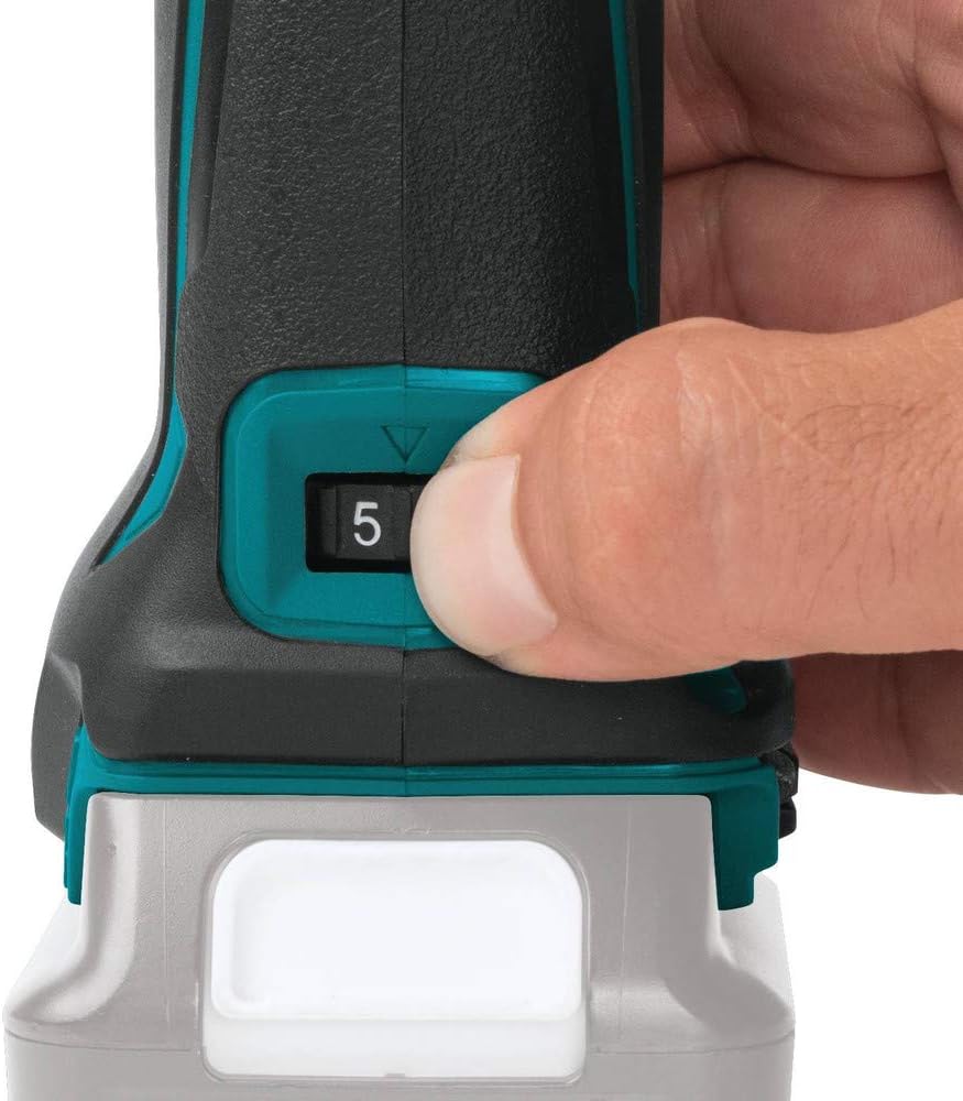 Makita MT01Z 12V max CXT® Lithium-Ion Cordless Oscillating Multi-Tool, Tool Only