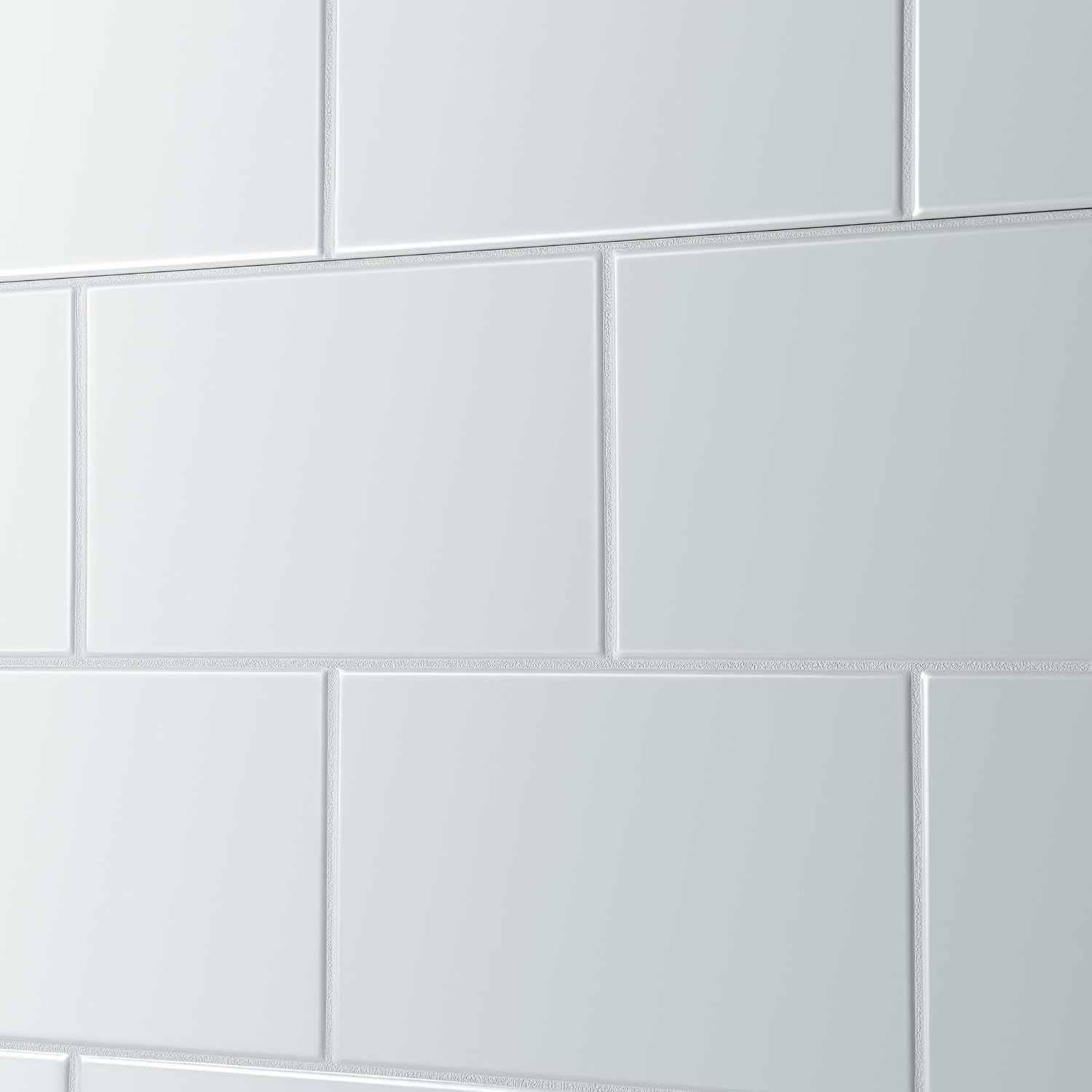 WOODBRIDGE 60' x 32' Four-Piece Direct-to-Stud Alcove Tub Surround Wall Panel Kit in White