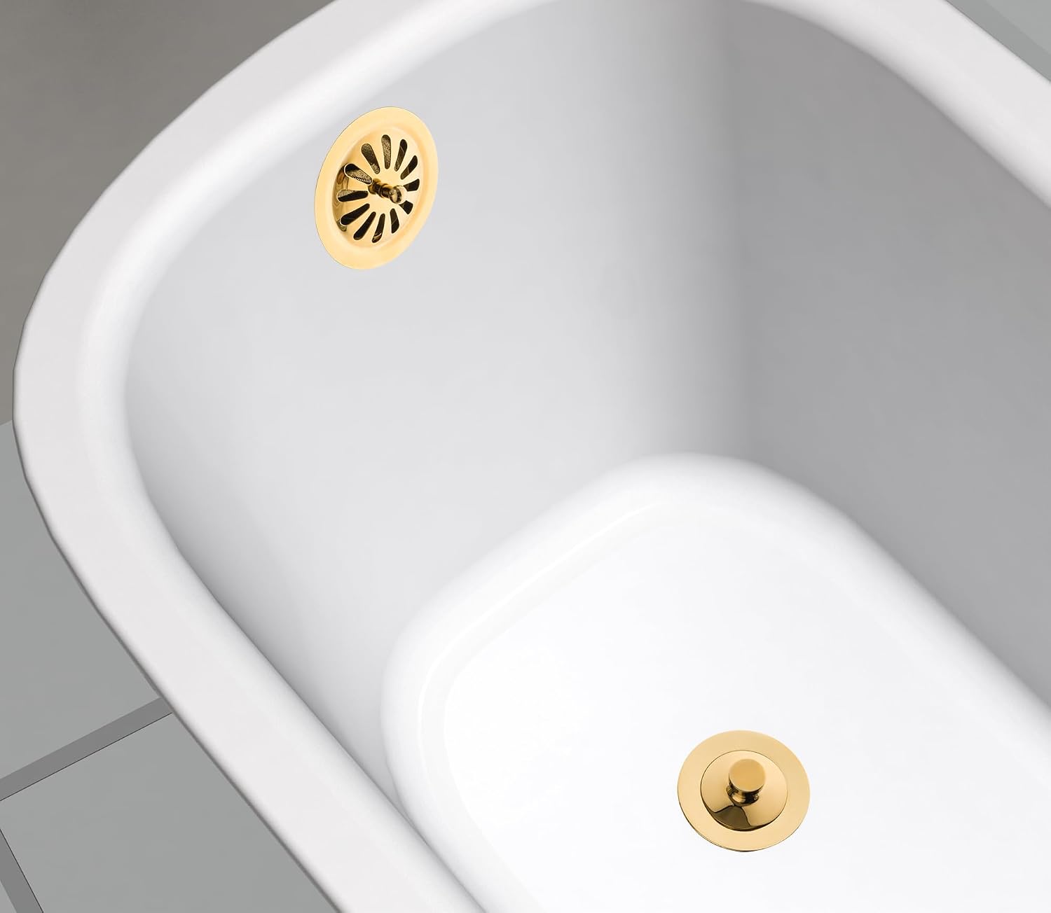 Artiwell Vintage Claw Foot Tub Drain Kit with Lift and Turn Bath Drain Stopper, 1-1/2' Brass Tubular Leg Tub Bathtub Waste and Overflow Drain Assembly with Drain Plug and Bathtub Overflow Cover