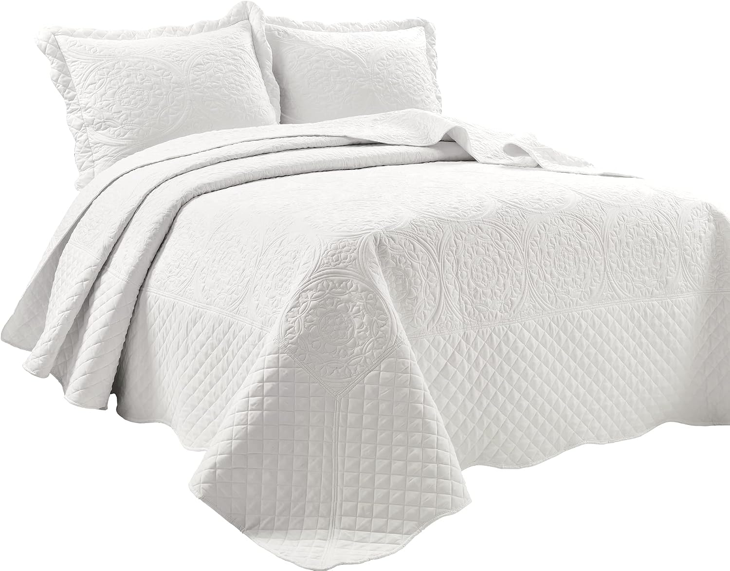 Lush Decor Medallion Scallop Embroidery Bedspread King Size 5 Piece Set White - White Bedding Set King Quilt - Lightweight Bedspreads with Pillowcases