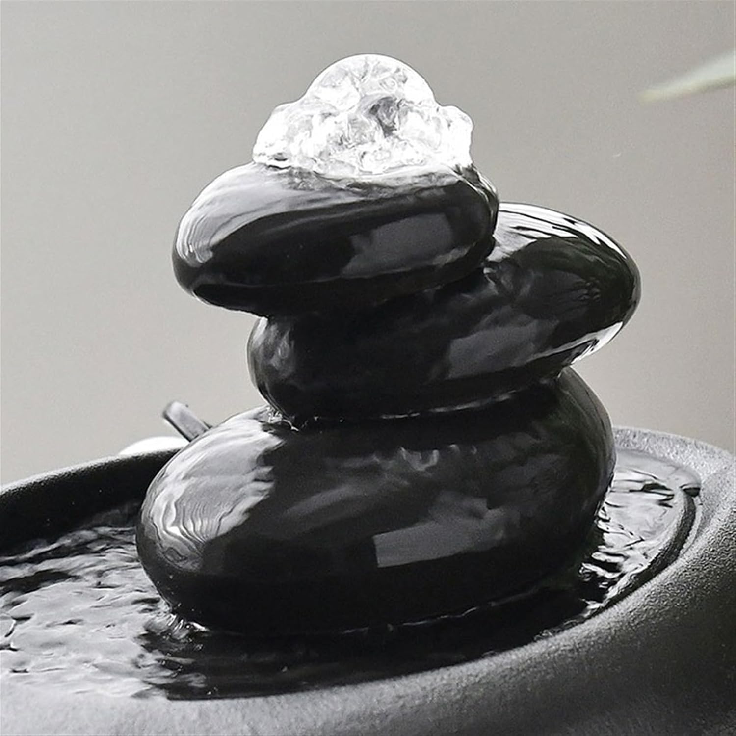 GLigeT Tabletop Fountain Small Ceramic Feng Shui Fountain Ornaments Home Living Room TV Cabinet Tea Room Book Desktop Decorations Water Fountain Decor