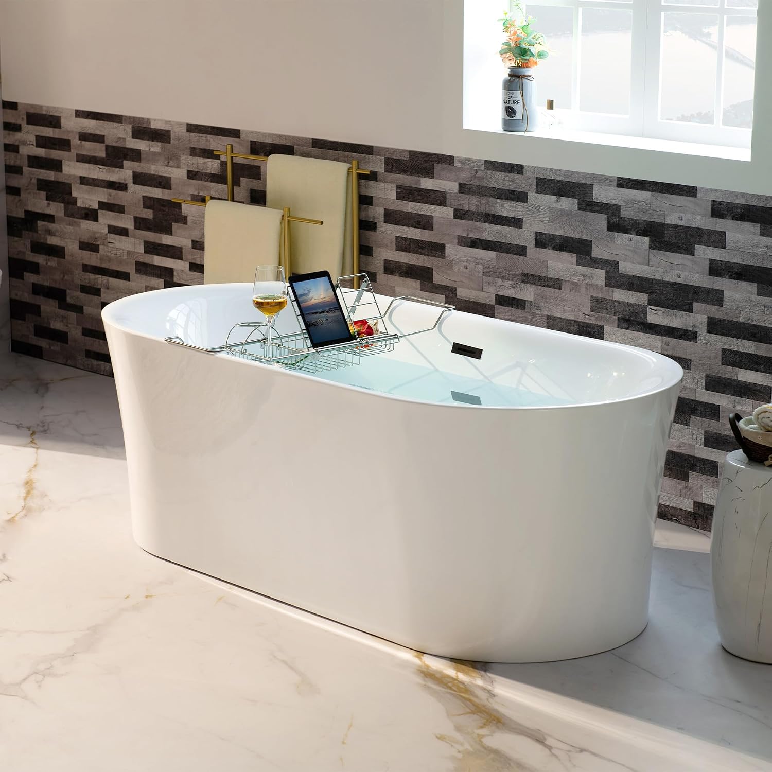 WOODBRIDGE 67' Acrylic Freestanding Bathtub Contemporary Soaking Tub with Matte Black Overflow and Drain,White Tub,B0057-MB