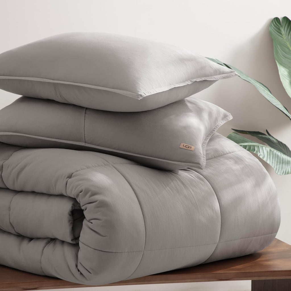 UGG Leonora Comforter Set with 2 Pillow Shams Lightweight Down Alternative Blanket Reversible Cozy Warm All Season Washable and Hypoallergenic Bedding Set, Full/Queen, Light Grey
