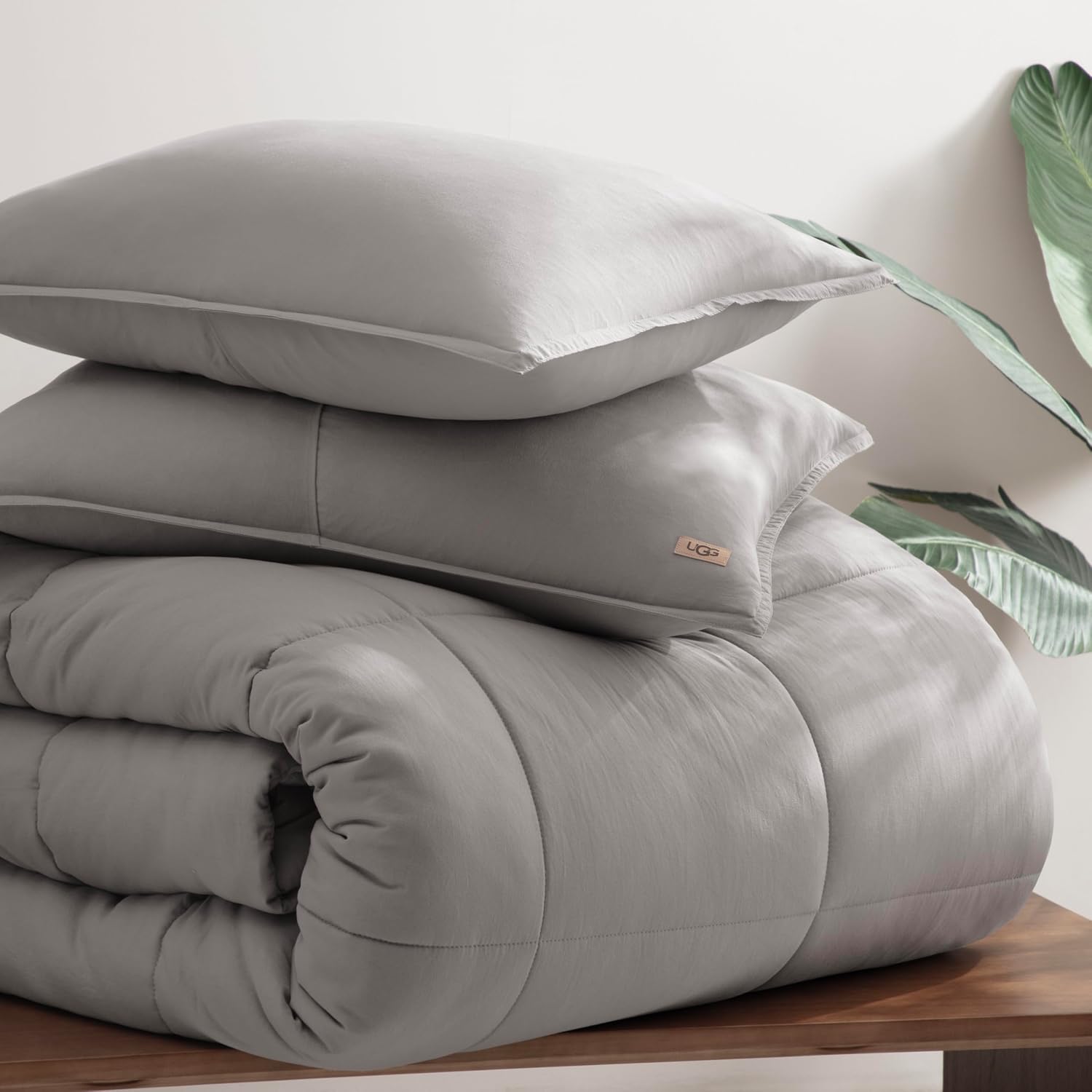 UGG Leonora Comforter Set with 2 Pillow Shams Lightweight Down Alternative Blanket Reversible Cozy Warm All Season Washable and Hypoallergenic Bedding Set, Full/Queen, Light Grey