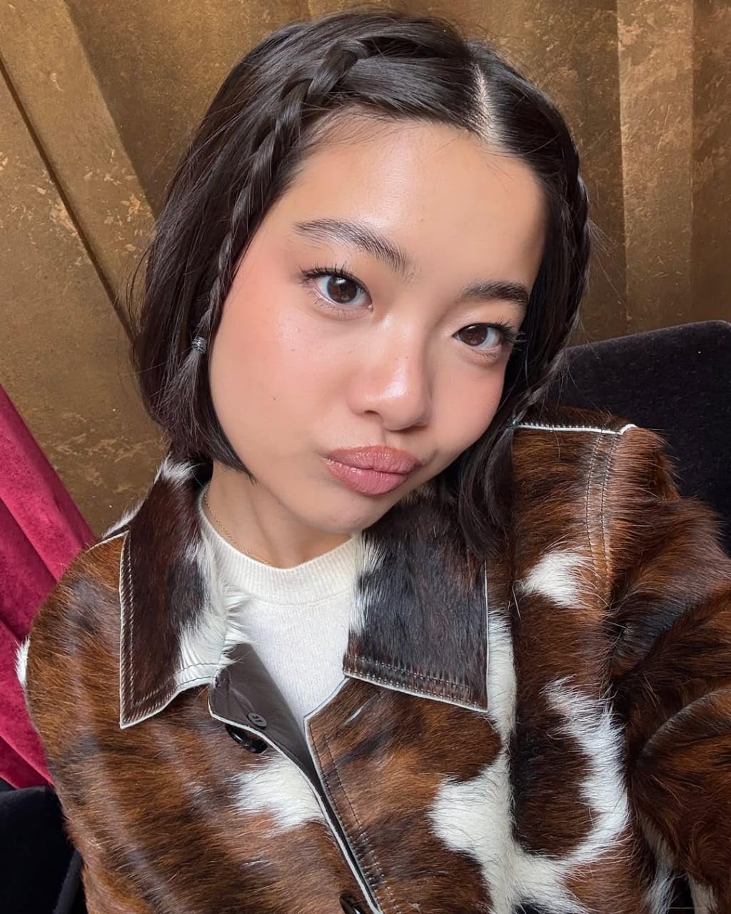 Women's Retro Style Classic Wear Stylish Genuine Cowhide Leather Natural Hair-On Cow Skin Fashion Coat Jacket