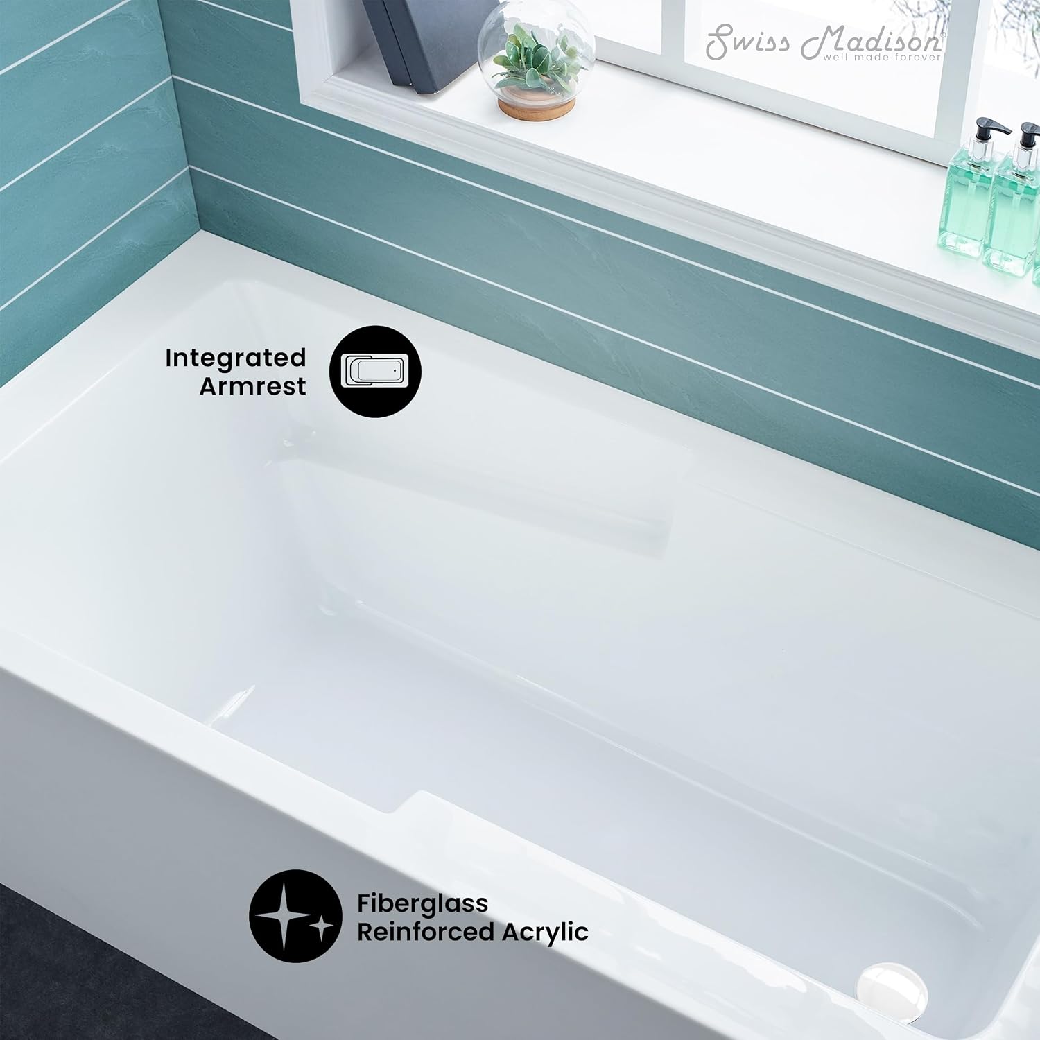 Swiss Madison Voltaire 60 x 32 Skirted Right Drain Soaking Apron Bathtub in Glossy White with Integrated Overflow and Armrest, Drain Included