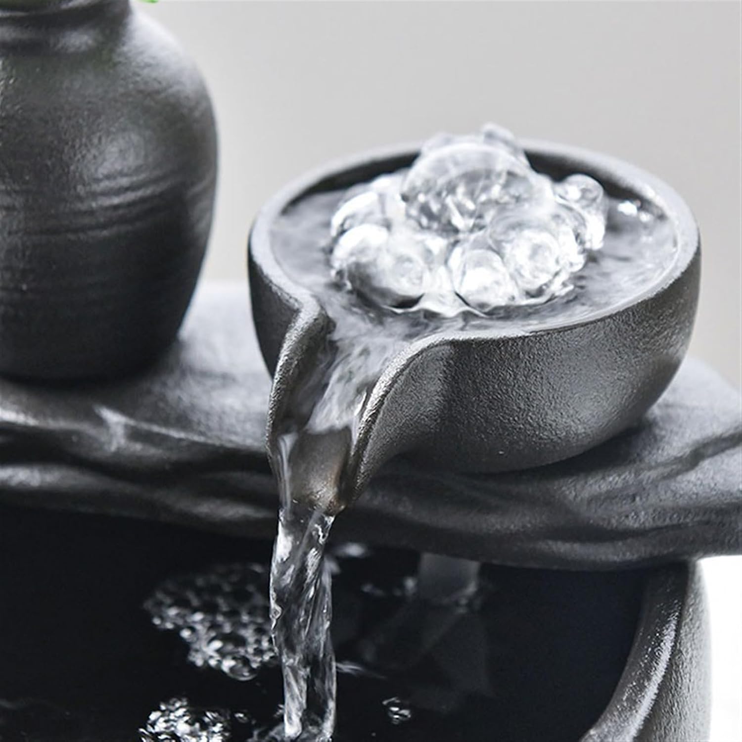 GLigeT Tabletop Fountain Desktop Wealth Fountain Ceramic Wealth Feng Shui Ornament Entrance Living Room Desktop Decoration Water Fountain Decor