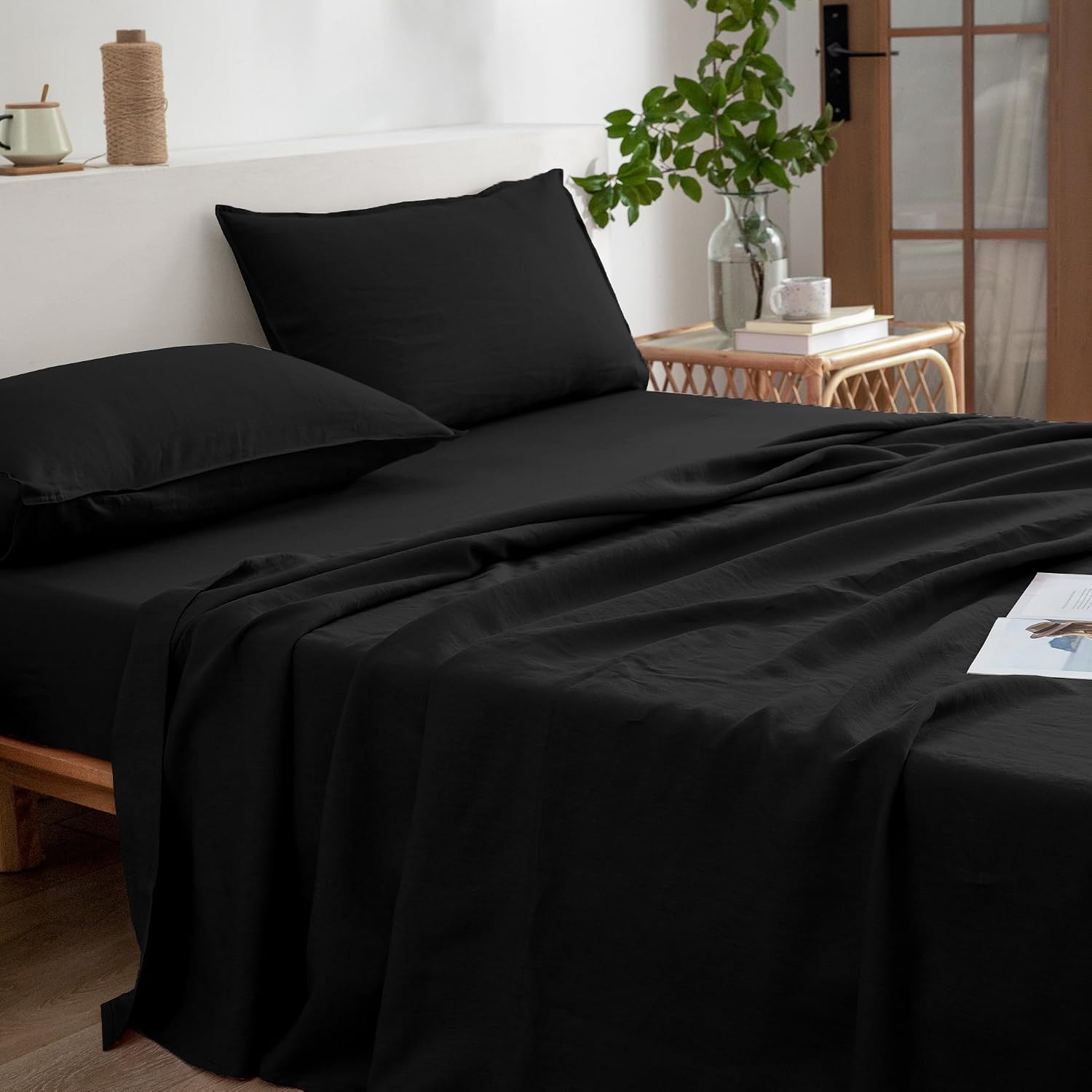 EVERLY Linen Sheets Set Queen Size,100% French Stonewash Pure Linen Sheets Set,4Pieces (1Flat Sheet,1Fitted Sheet,2Pillowcase) Suitable for Hot Sleepers,Deep Pocket Natural Bedding Set-Black