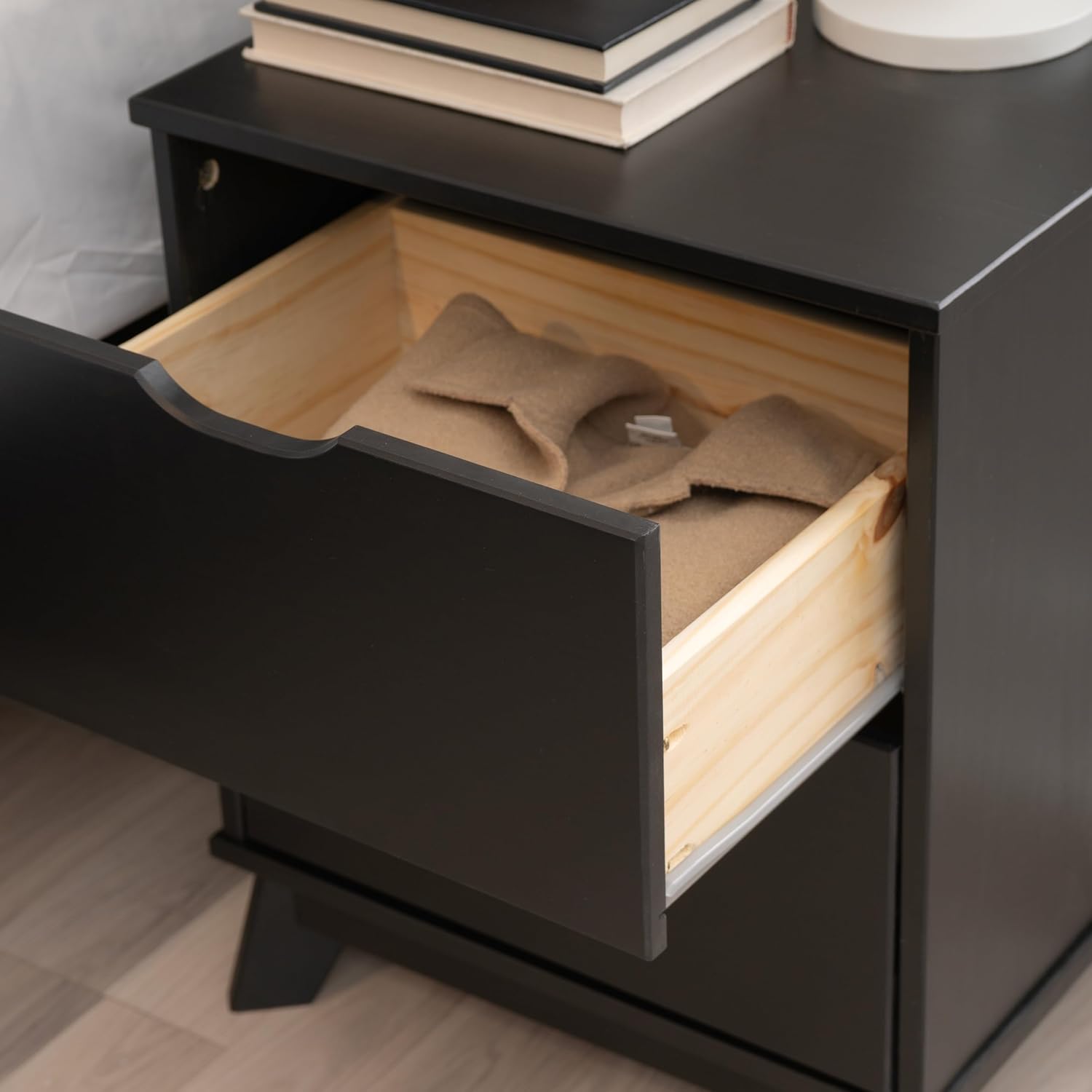Powell Fordham Black Solid Pine Wood Twin Sized Platform Bed with Two Drawer Nightstand
