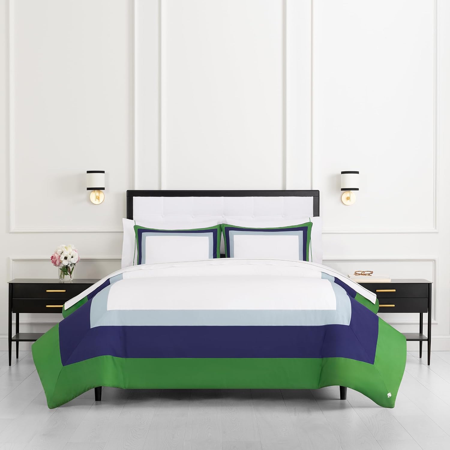 kate spade new york Color Block Full/Queen Comforter Set, 300 Thread Count and 100% Cotton Cover, All Season 3 Piece Reversible Bedding Set, Machine Washable, Navy, Green and White
