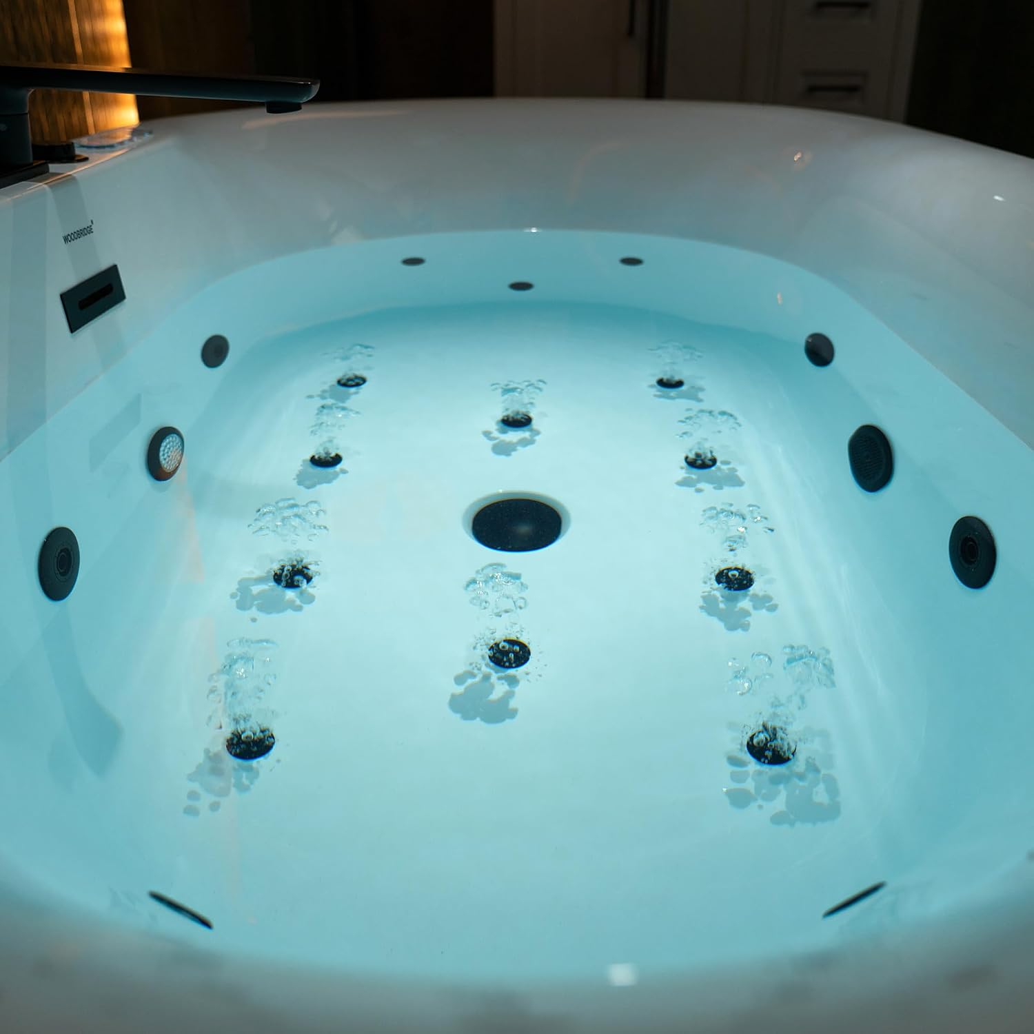 WOODBRIDGE 59' x 31-1/2' Whirlpool and Air Bath Heated Soaking Combination Tub with Adjustable Speed Air Blower, Tub Filler, and LED control panel, Matte Black Finish Trim and Drain Kit, BM100+F0051MB