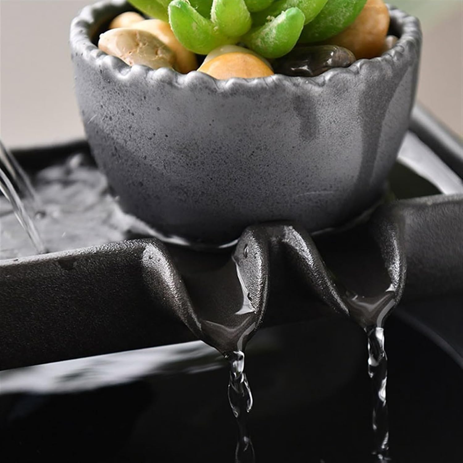 GRFIT Indoor Fountain Home Living Room TV Cabinet Tea Room Book Desk Decorations Small Ceramic Fountain Ornaments Feng Shui Tabletop Fountain