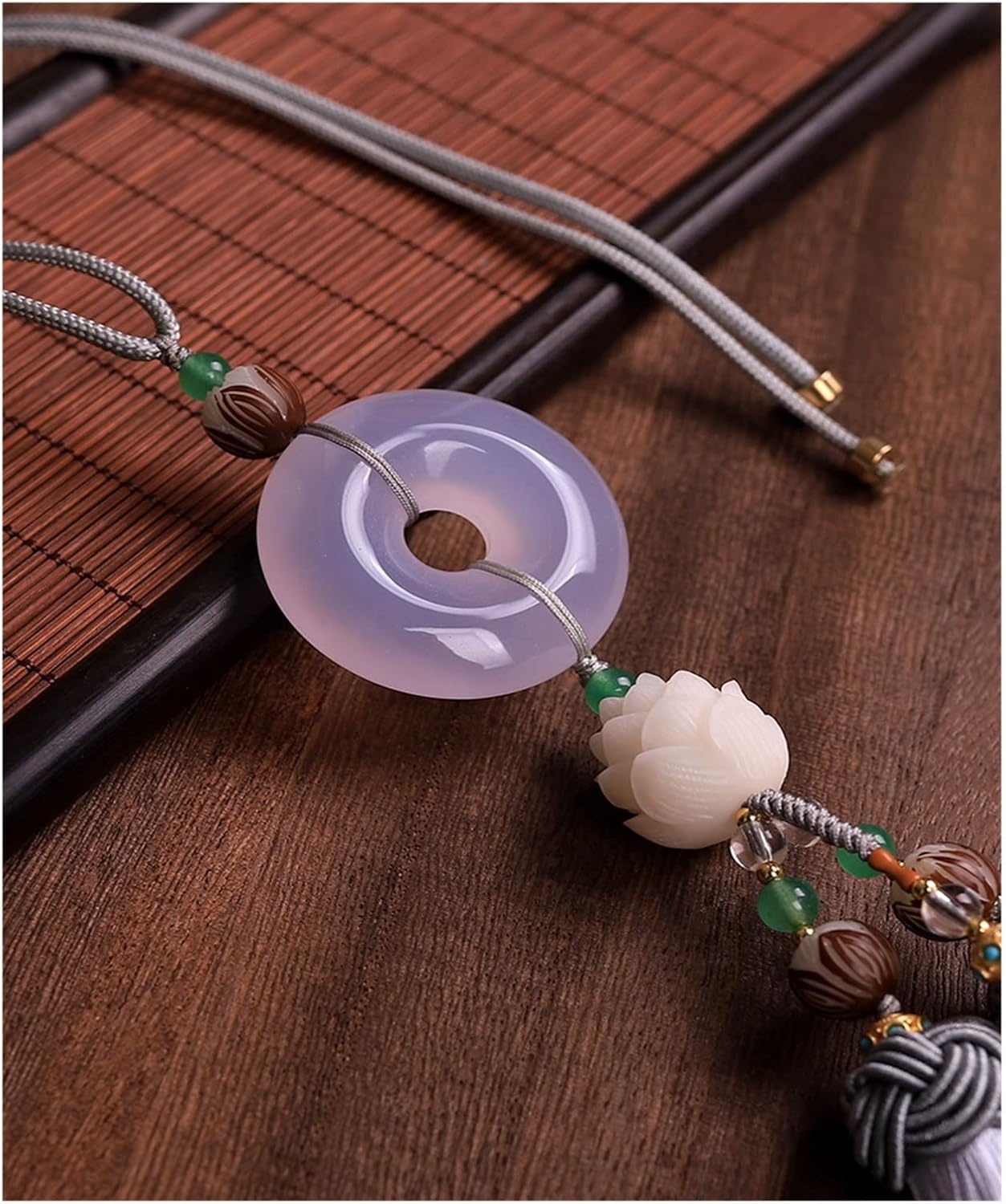 TITIZA Car Interior Good Luck Pendant Car Rearview Mirror Pendant Natural Jade Bodhi Lotus Flower Creative Car Charm Crafts