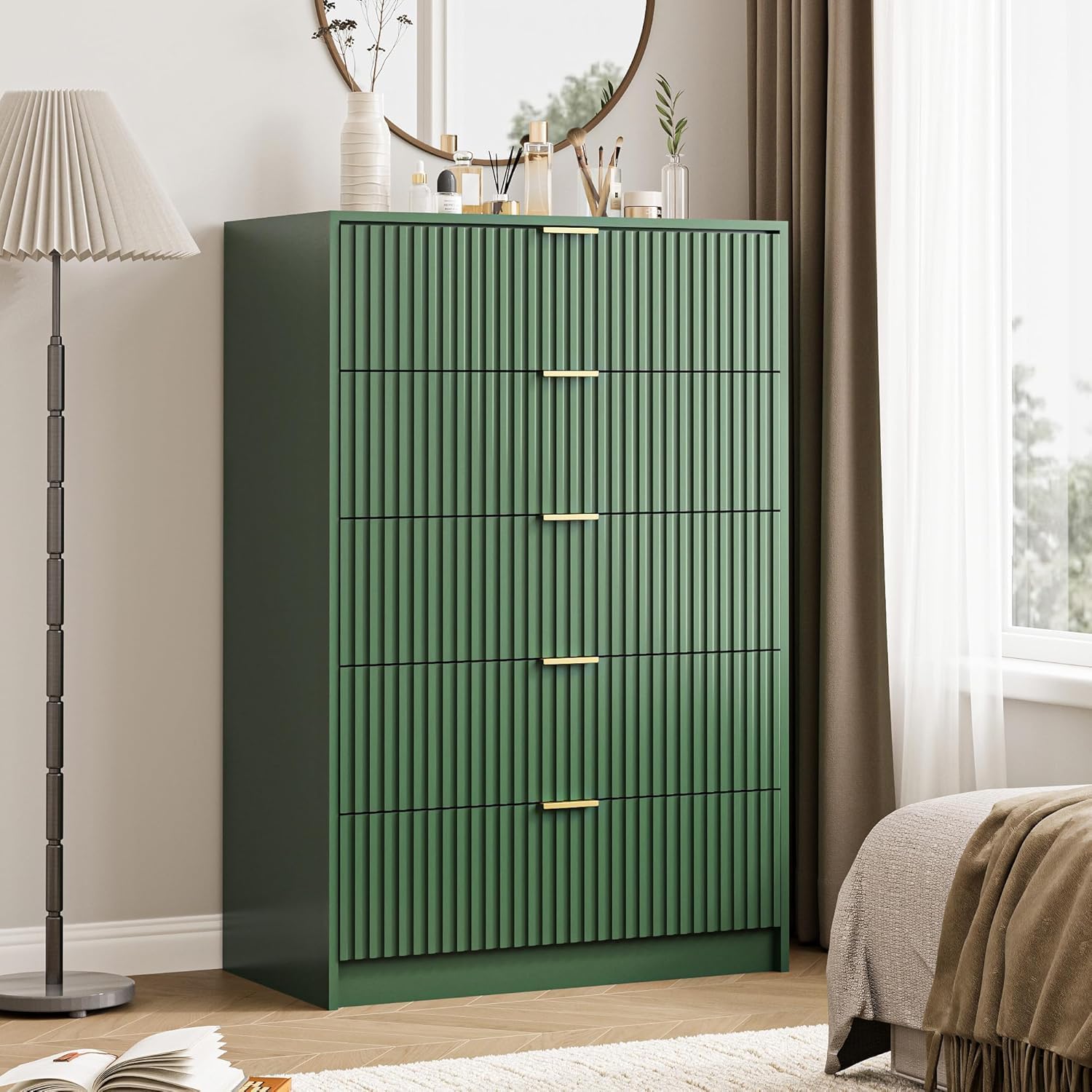 MAISONARIA 3-Piece Dresser Bedroom Set, 5 Drawer Dresser & 3 Drawer Nightstands with Gold Handles, Fluted Wood Chest of Drawers for Bedroom, Living Room, Entryway, Green