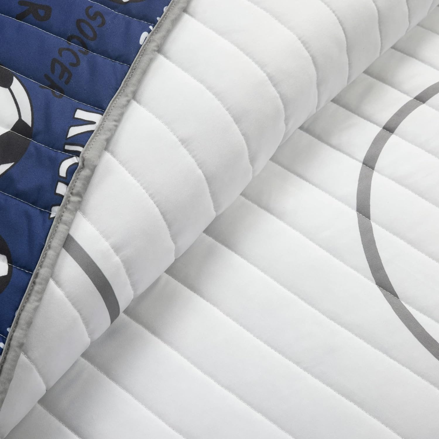 Lush Decor Soccer Game Reversible Quilt Quen Size 4 Piece Set Full/Queen White & Navy - Toddler Bedding Set Full Quilt - Sports Decor - Soccer Bedding