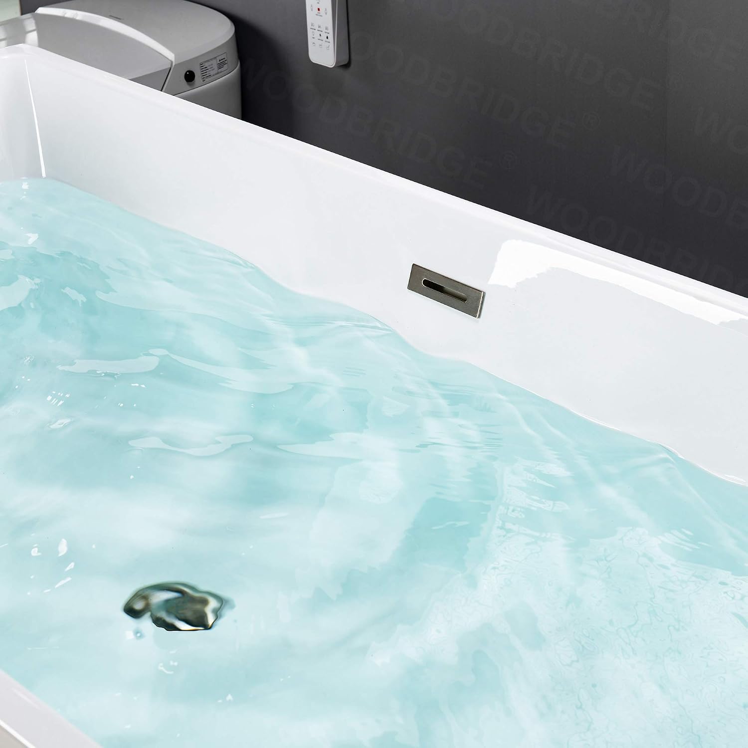 WOODBRIDGE B0003-B/N-Drain &O Bathtub, White