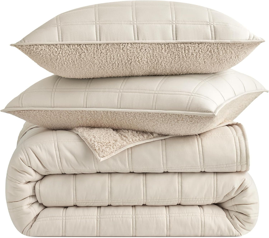 UGG Full/Queen Quilt Set with 2 Pillow Shams – 3 Piece Lightweight All-Season Bedspread, Ultra-Soft Fluffy Reversible Quilt Set for Apartment, Home & Modern Bedroom Decor, Cream (Gizelle)
