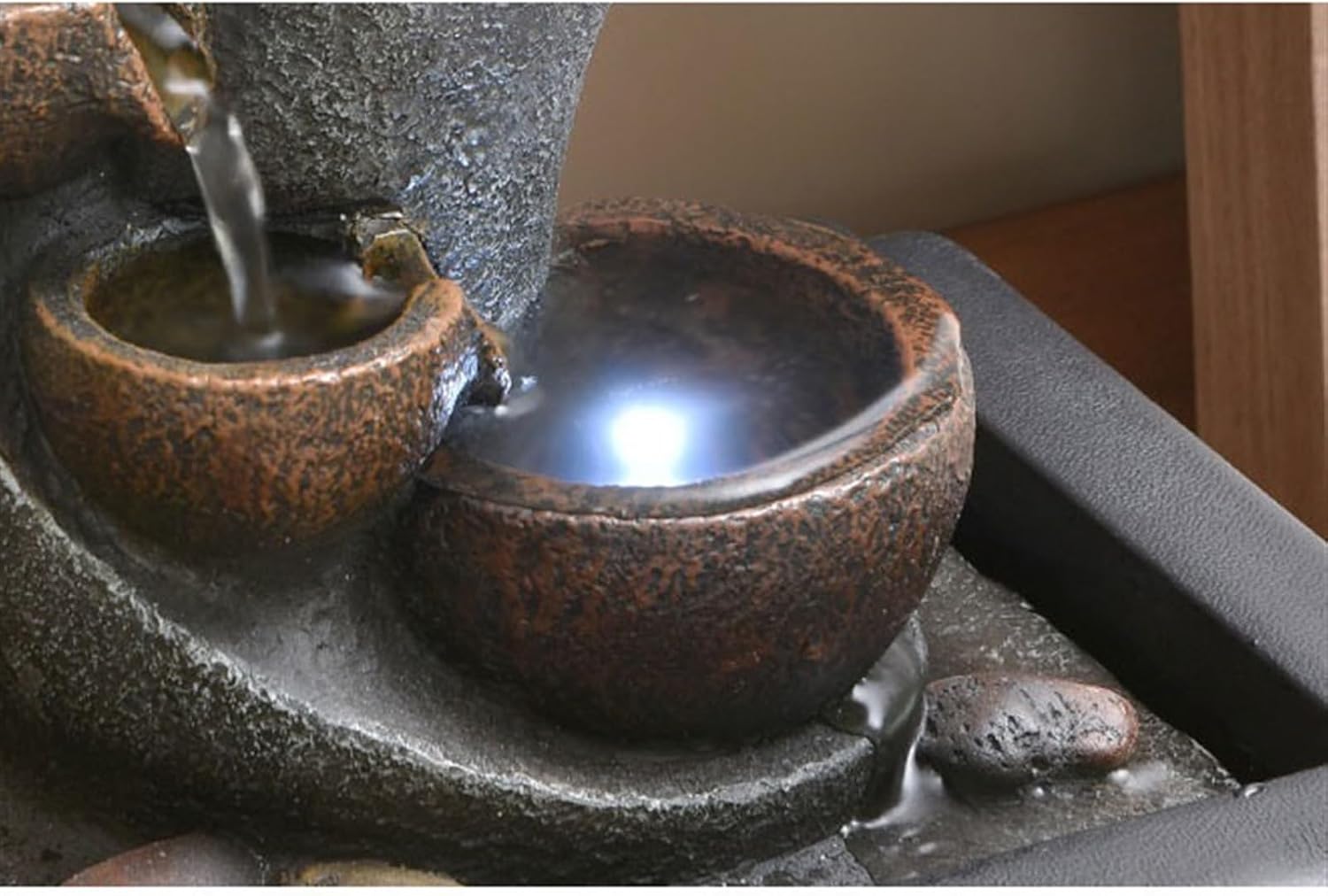 GRFIT Indoor Fountain Flowing Water Ornaments for Tea Table, Office Light, Luxury, Opening, Gift, Circulating Water Landscape, Desk, Wealth Attraction Tabletop Fountain