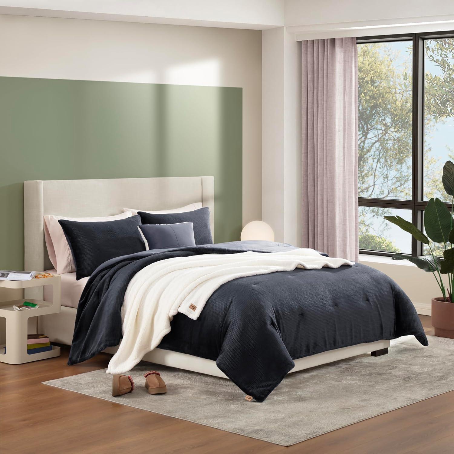 UGG Remina Comforter Set 5 Piece Bed in a Bag with Throw Blanket, Decorative Pillow, Shams, and Reversible Comforter Hypoallergenic Washable Luxury Warm Fluffy Bedding Set, Full/Queen, Navy Blue