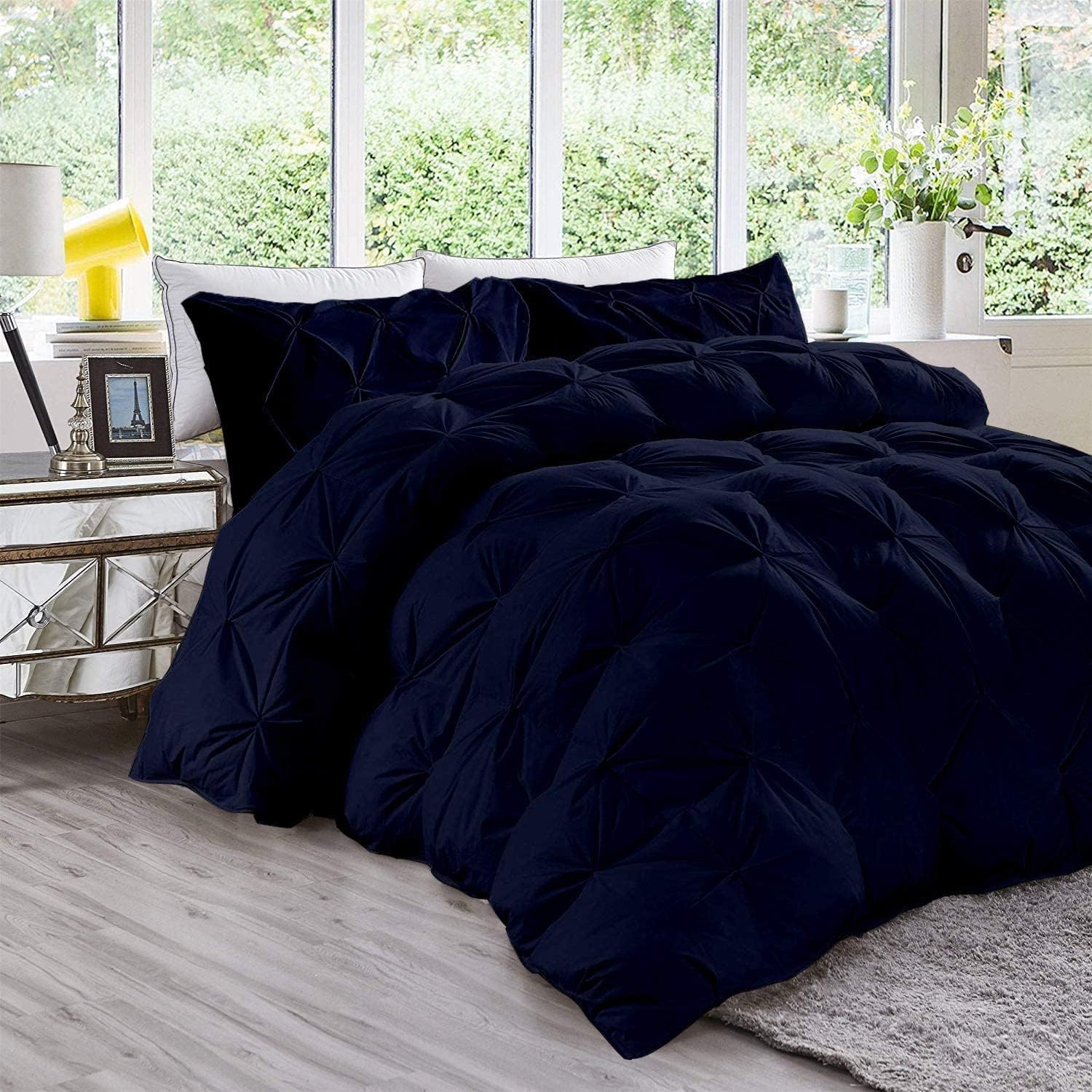 Pinch Pleated Navy Blue 5 Piece Soft 500 GSM California Queen Size Comforter Set (Comforter + 4 Pillowcases) 1000 Series Egyptian Cotton Comforter Set