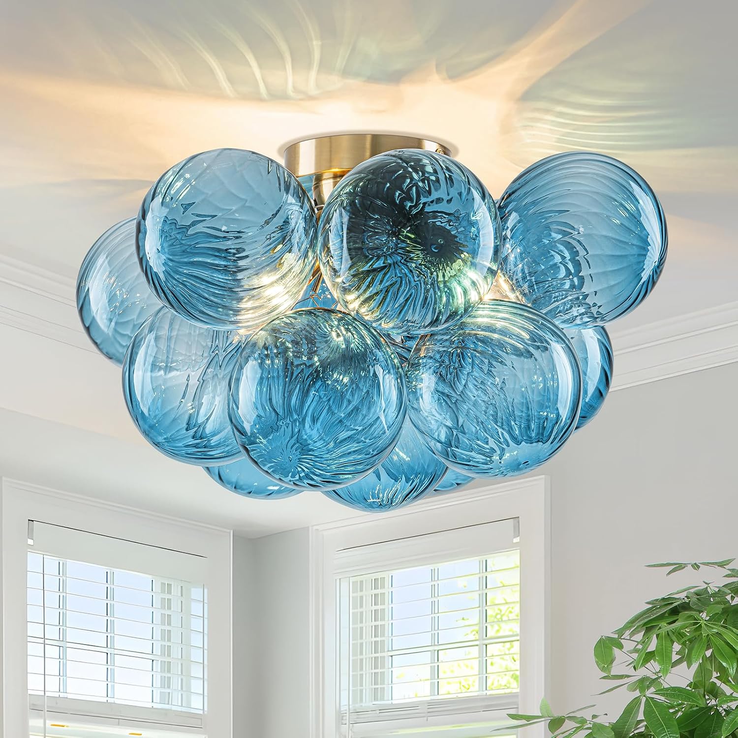 GoYeel Flush Mount Chandelier Gold, Kitchen Lights Ceiling Modern Glass Bubble Light Chandeliers 18.5' with 13 Swirled Blue Globe for Dining Room Bathroom Entryway Bedroom