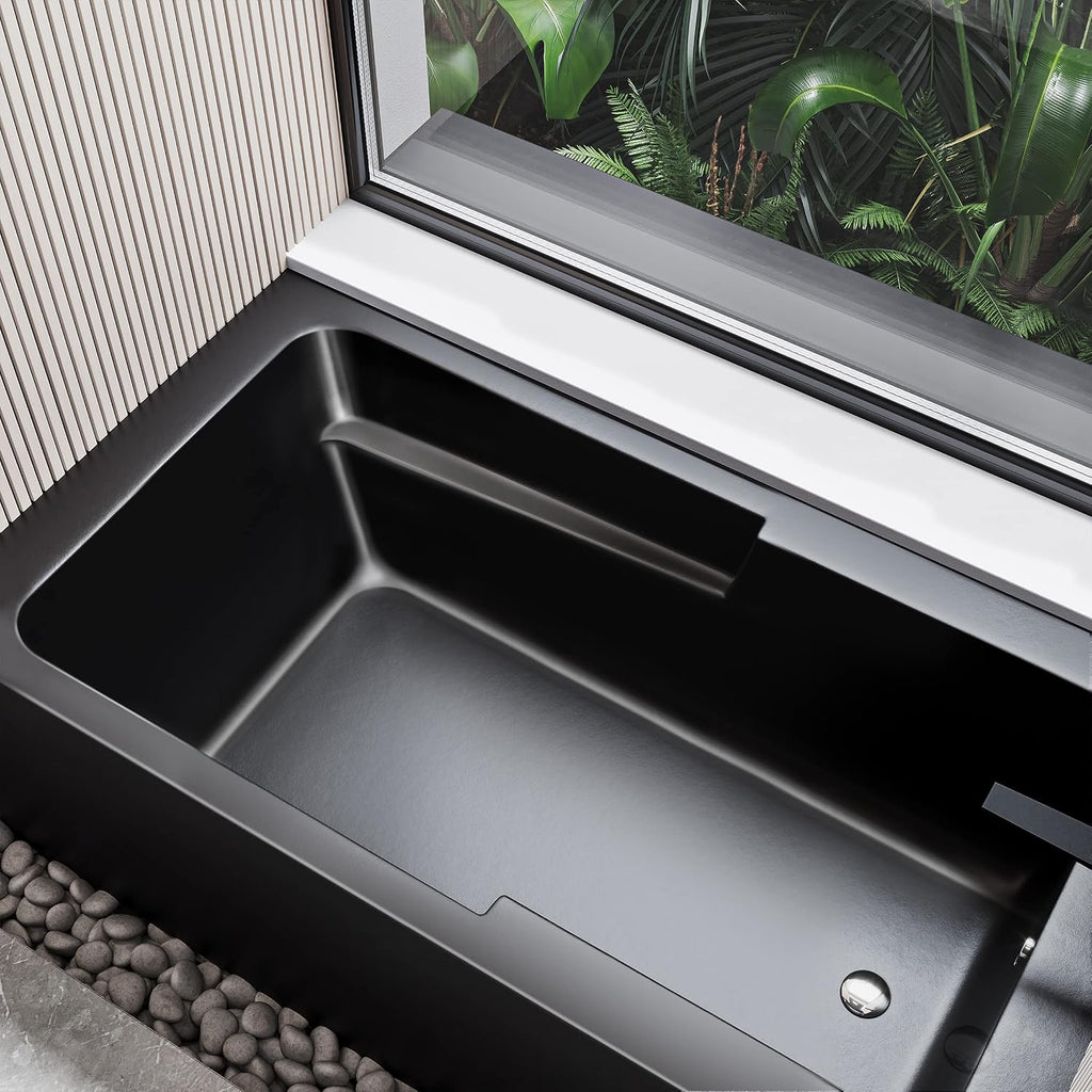 Voltaire 54' x 30' Right-Hand Drain Alcove Bathtub with Apron in Matte Black