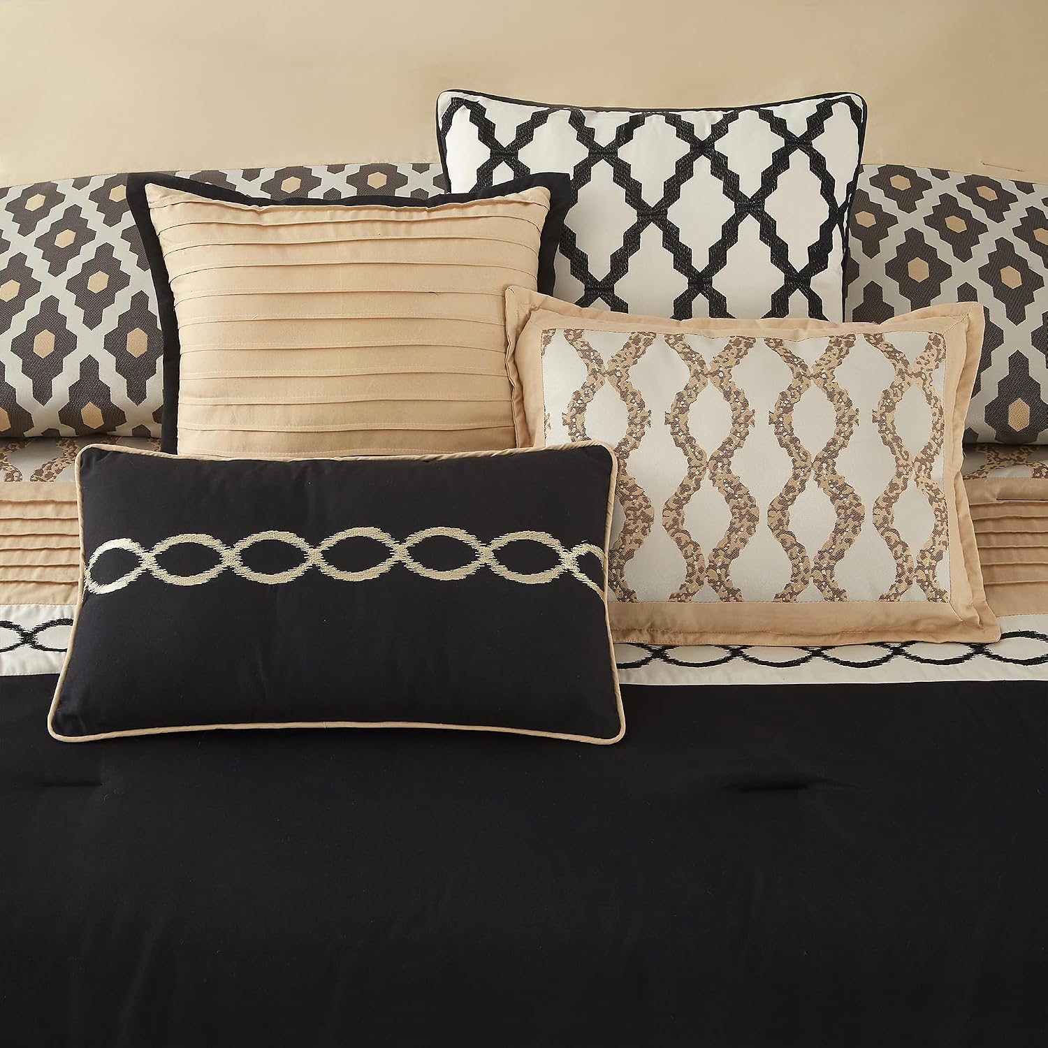LANCO MODERN LIFESTYLE Queen Comforter Set, Black Gold, 10 Piece Bed in a Bag for All Seasons, Luxury Extreme Comfort Bedding Sets with Bedskirt, Pillow Shams, Euro Shams and Decor Pillows