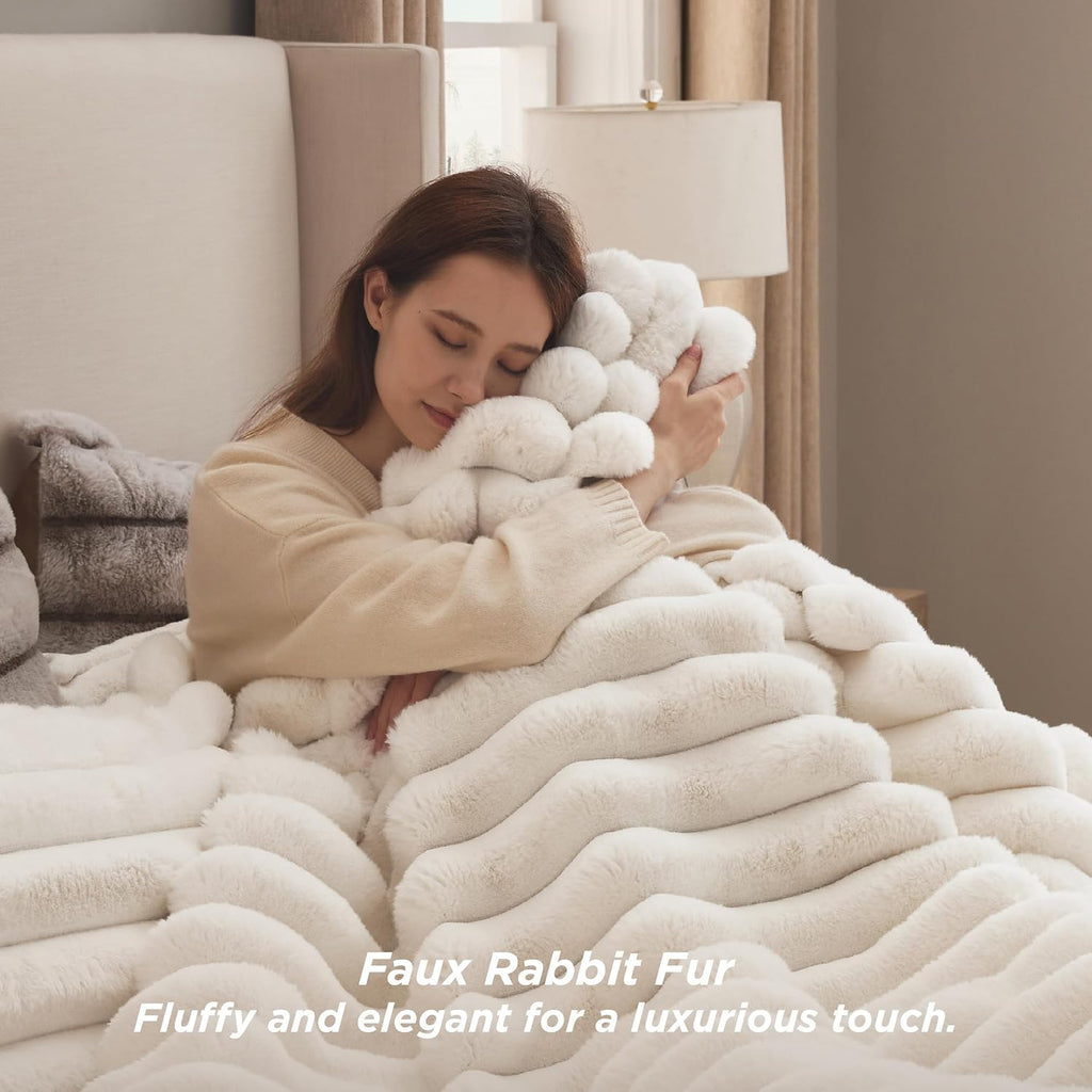 Bedsure Faux Fur Queen Comforter Set - Coconut White Fluffy Comforter Queen Size, Soft and Cozy Shaggy Bedding Comforter Sets, Winter Warm Luxury Fuzzy Bed Set, 1 Comforter and 2 Pillowcases