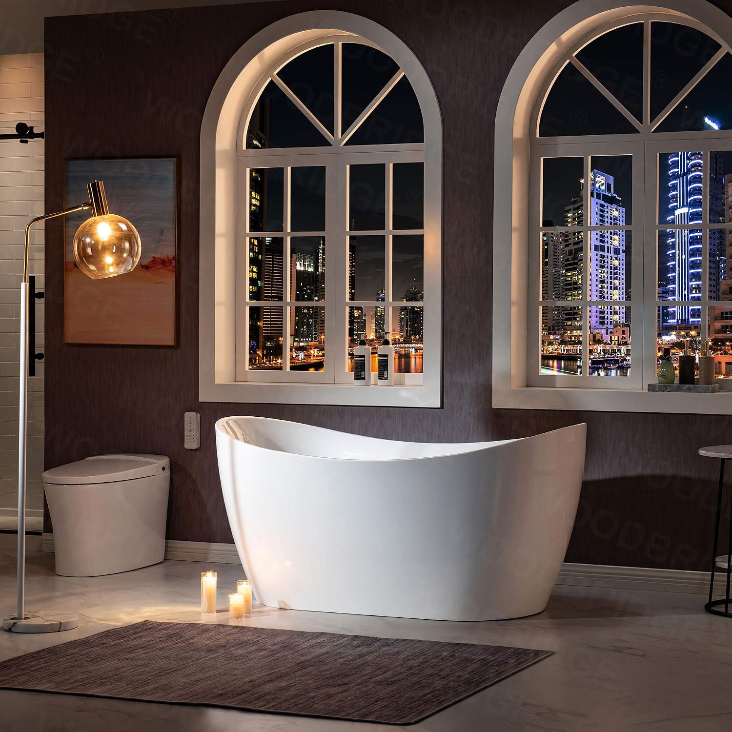WOODBRIDGE 59' Acrylic Freestanding Bathtub Contemporary Soaking White Tub with Matte Black Overflow and Drain，BTA1516 -MB-Drain &O+ Pillow