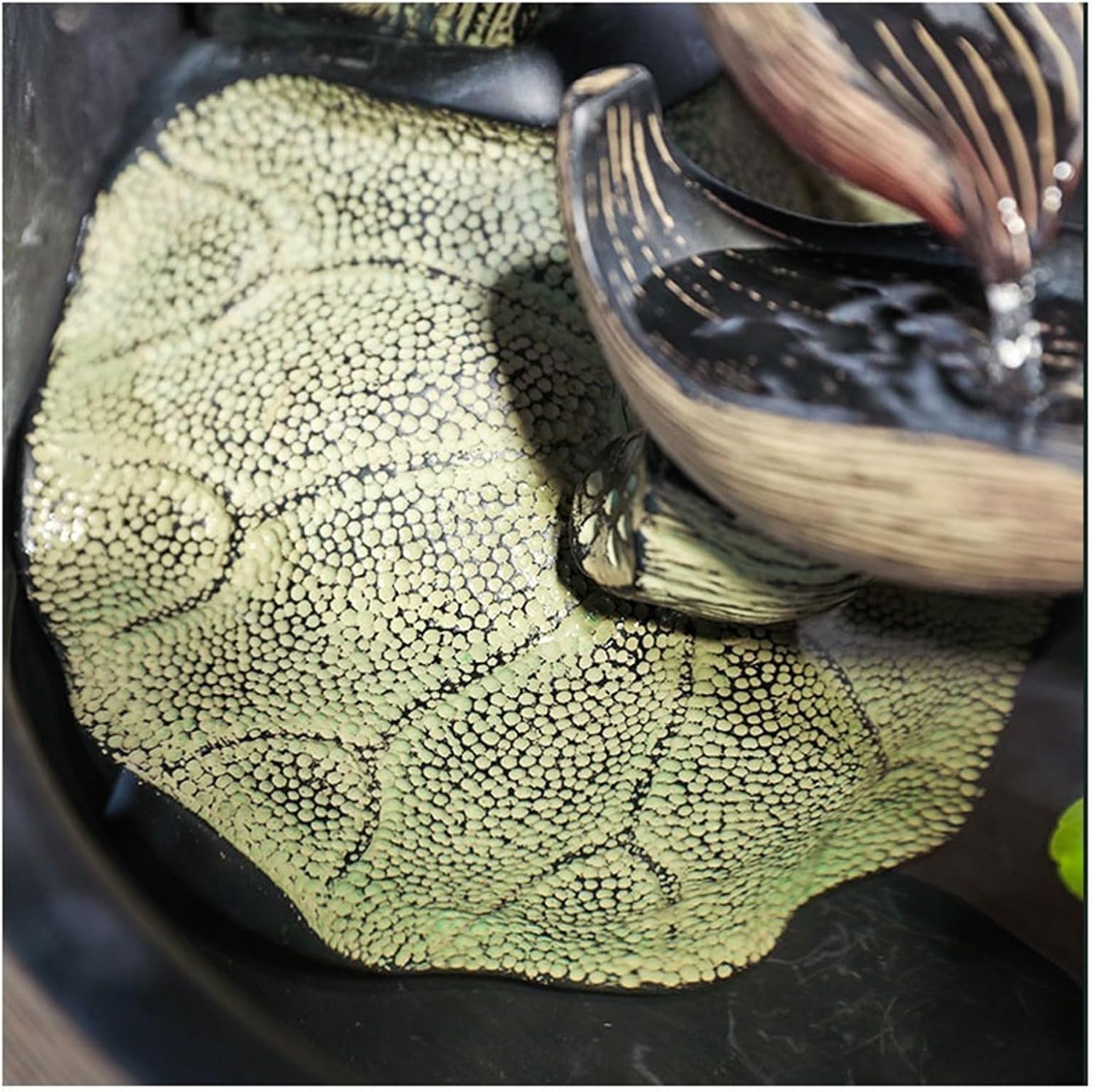 GLigeT Tabletop Fountain Indoor Small Tea Table Water Feature Decorations Creative Lotus Living Room Cycle Desktop Fountain Ornaments Water Fountain Decor