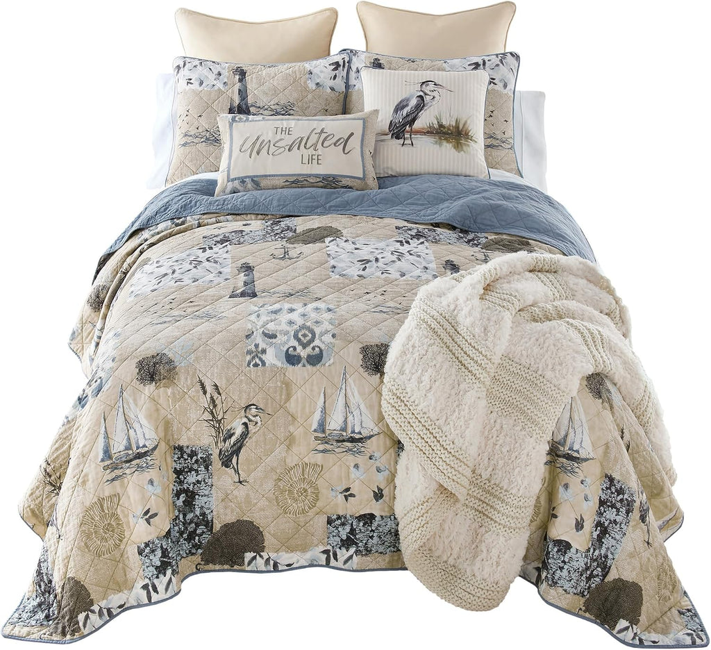 Donna Sharp Seascape-Queen Quilt Set, Measures 90 x 90, Includes 1 Quilt and 2 Standard Shams, Machine Washable