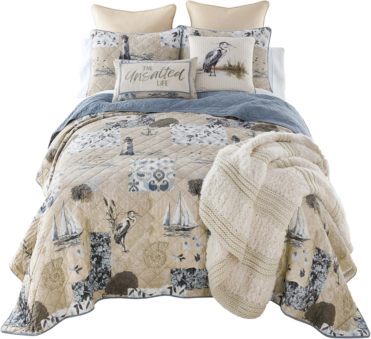 Donna Sharp Seascape-Queen Quilt Set, Measures 90 x 90, Includes 1 Quilt and 2 Standard Shams, Machine Washable