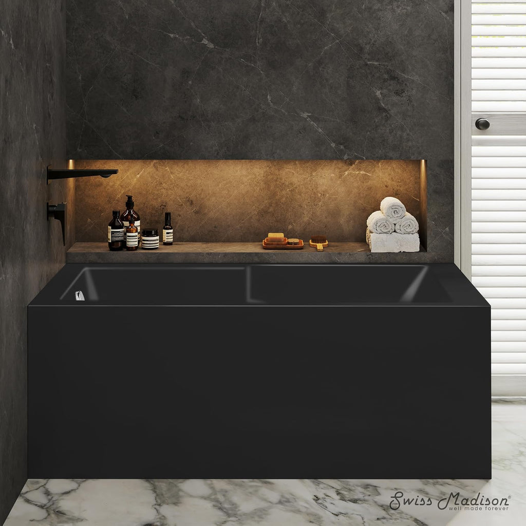 Swiss Madison Claire 60 x 32 Left Drain Soaking Alcove Corner Apron Bathtub in Matte Black