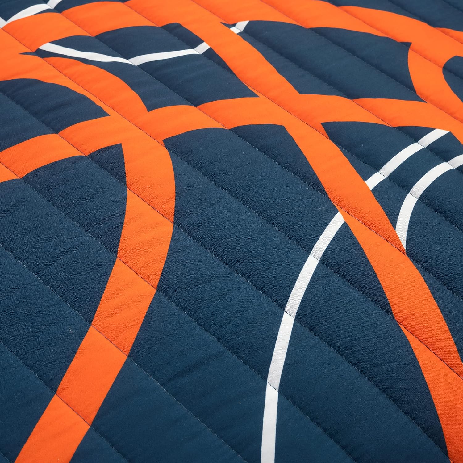 Lush Decor Basketball Game Reversible Quilt Queen Size 5 Piece Set, Full/Queen Navy - Kids Bedding Set - Queen Size Quilt - Sports Décor