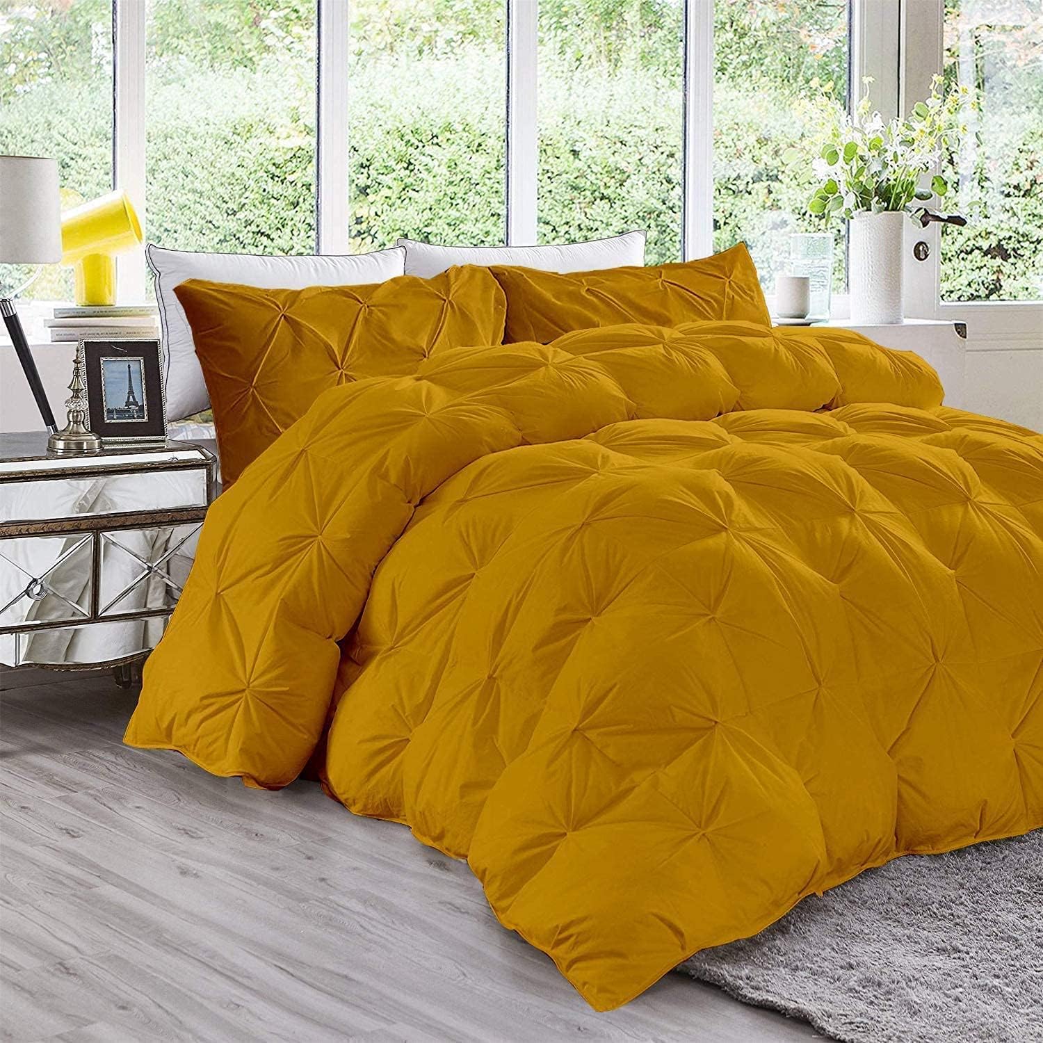 Pinch Pleated Gold 5 Piece Soft 500 GSM California Queen Size Comforter Set (Comforter + 4 Pillowcases) 1000 Series Egyptian Cotton Comforter Set