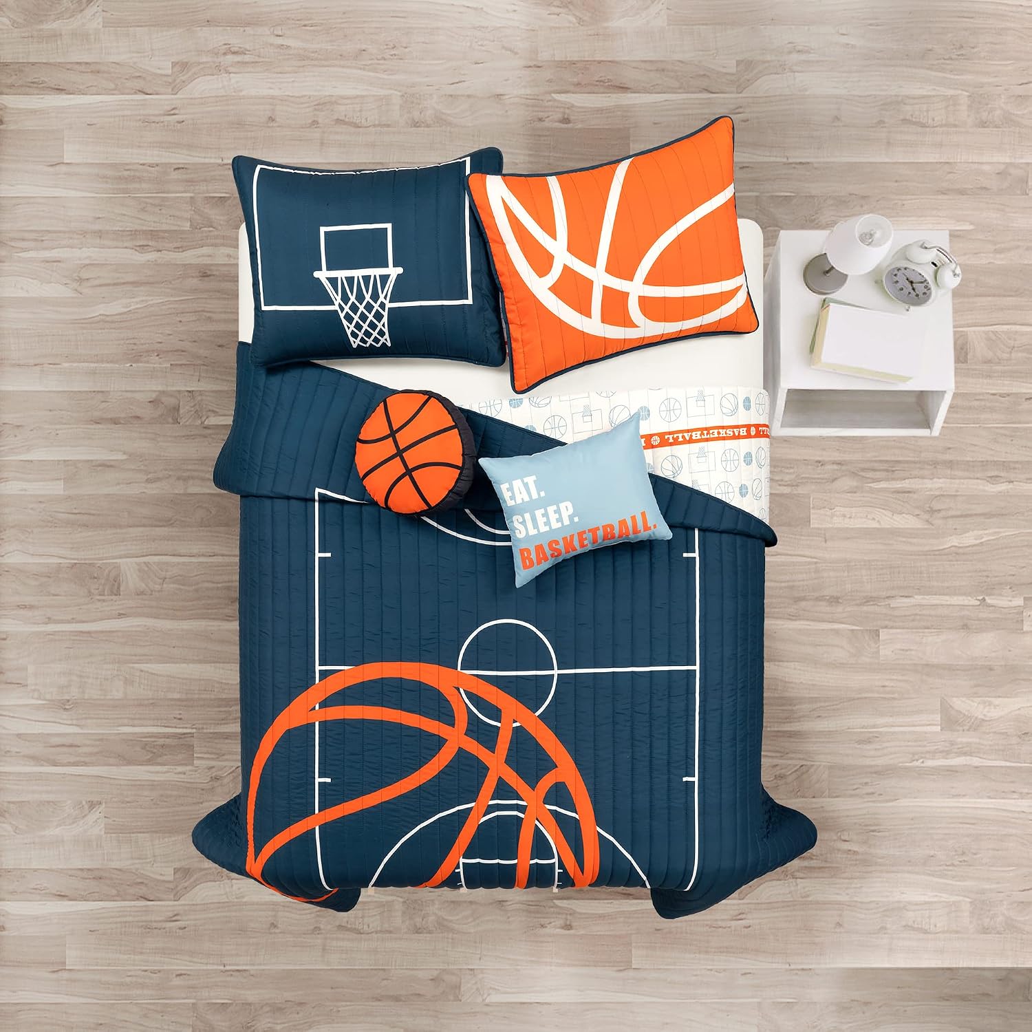 Lush Decor Basketball Game Reversible Quilt Queen Size 5 Piece Set, Full/Queen Navy - Kids Bedding Set - Queen Size Quilt - Sports Décor