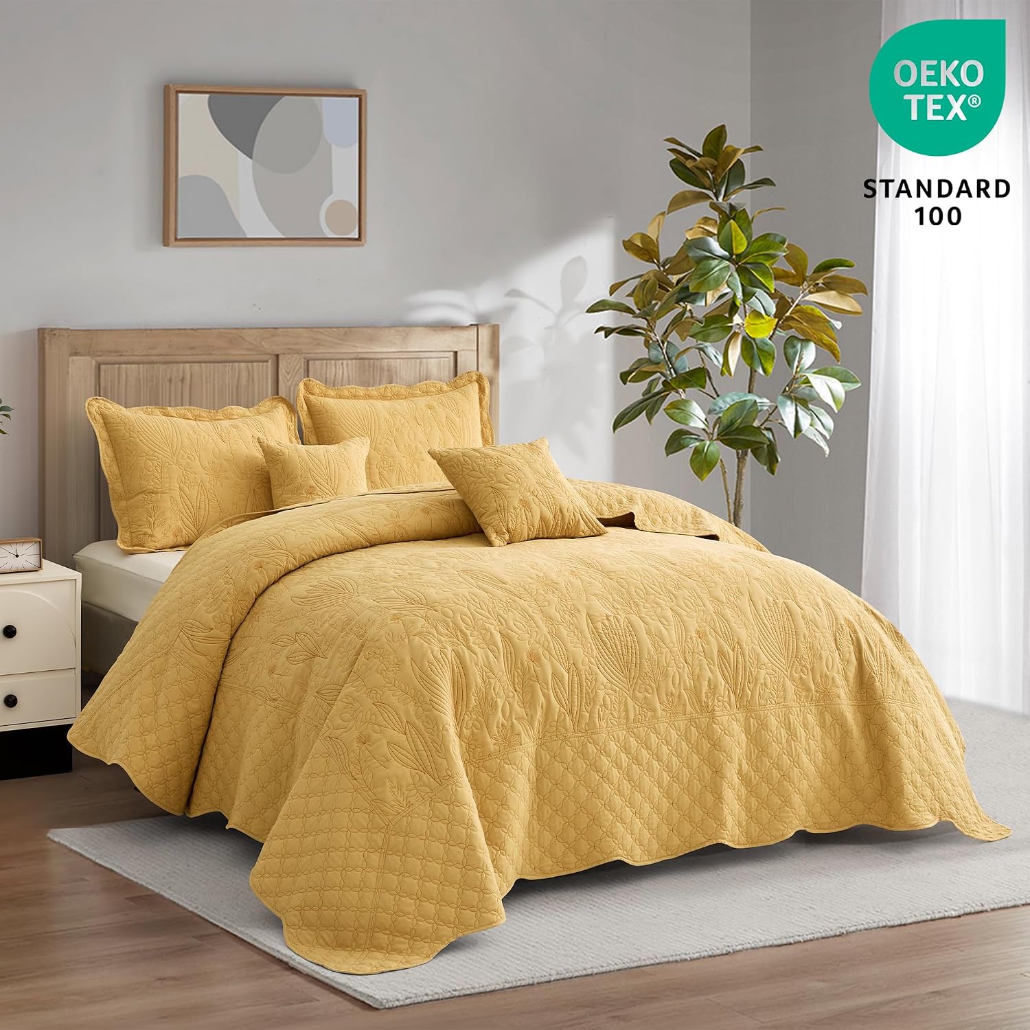 CHIXIN Botanical Oversized Bedspread King Size - Leaves Pattern Stitching Quilt Set - Elegant & Fresh Style Bedding Coverlets, Reversible, Lightweight, 5 Piece, Honey Gold