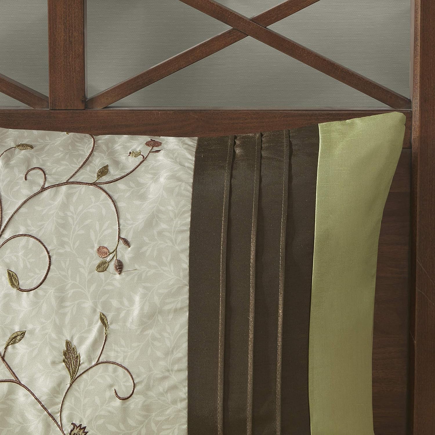 Madison Park Serene Faux Silk Comforter Set - Floral Embroidery Design, All Season Bedding Set, Matching Bed Skirt, Decorative Pillows, Green Queen(90'x90') 7 Piece