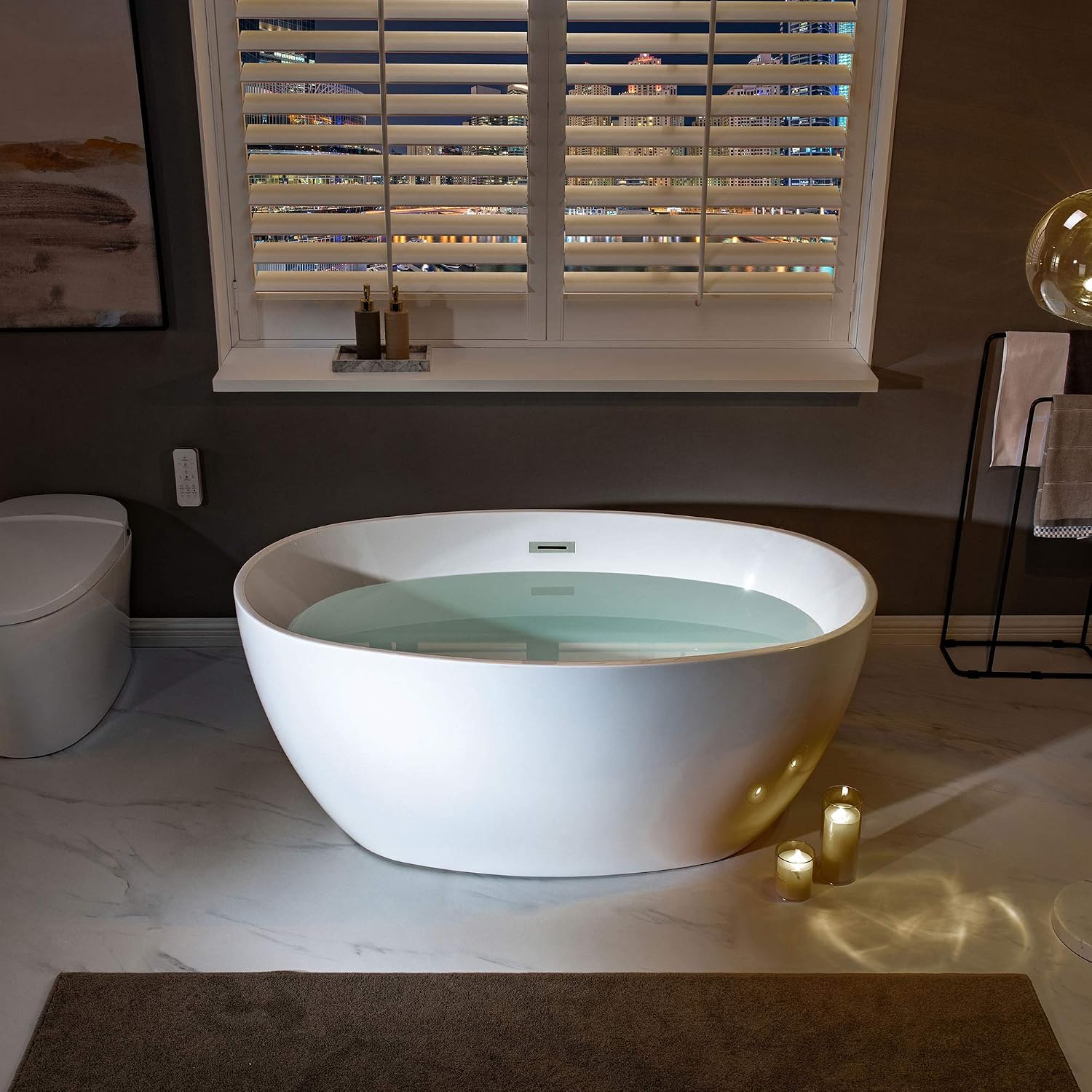 WOODBRIDGE 55' Acrylic Freestanding Bathtub Contemporary Soaking White Tub with Chrome Overflow and Drain，BTA1418 -C-Drain &O